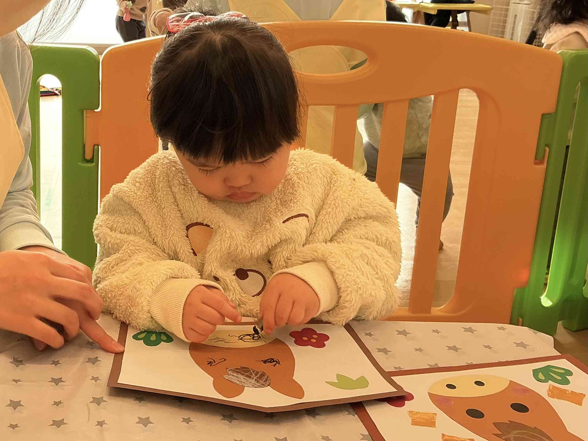 クレヨンで描いてみよう