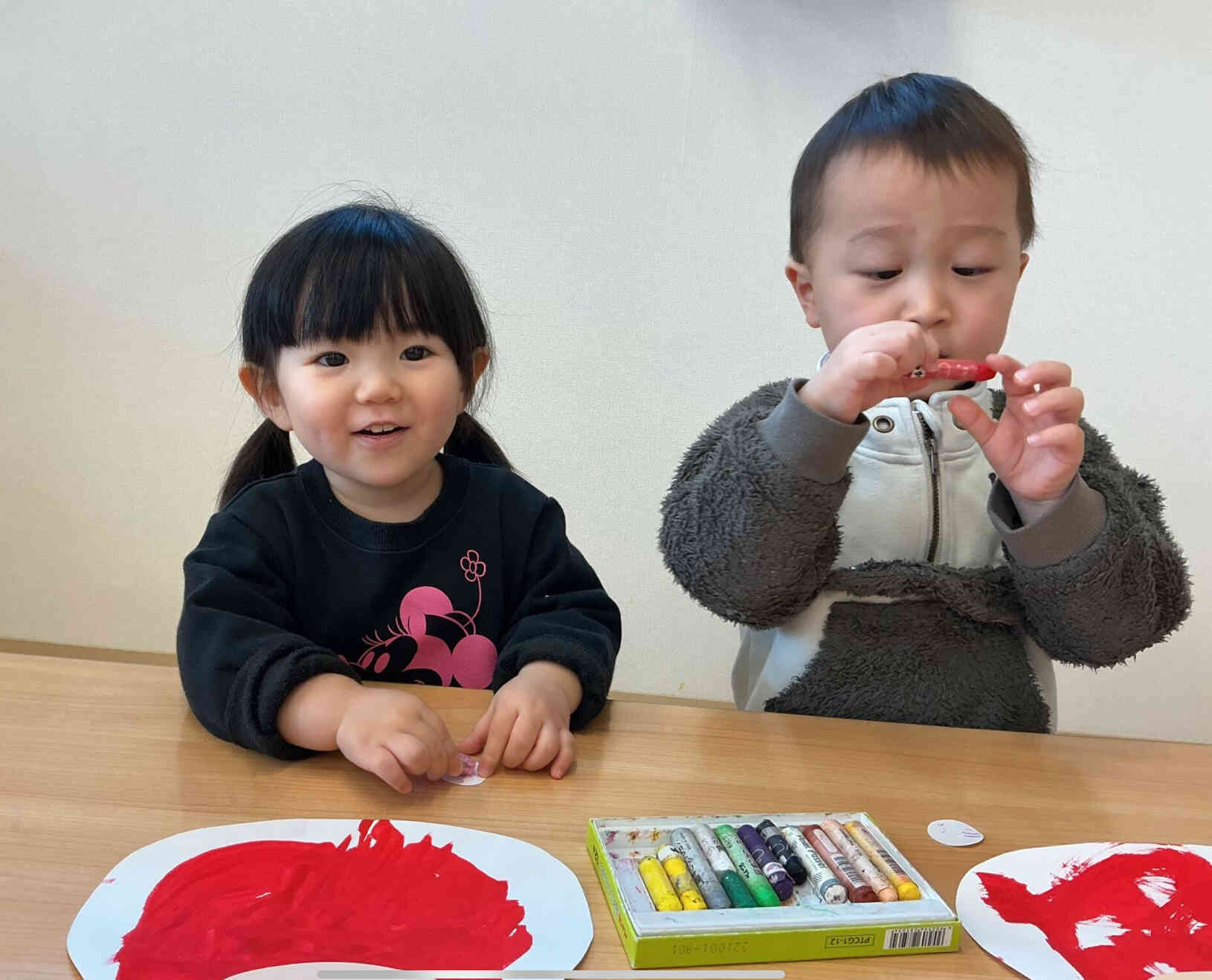 目の色は、何色にしようかな。