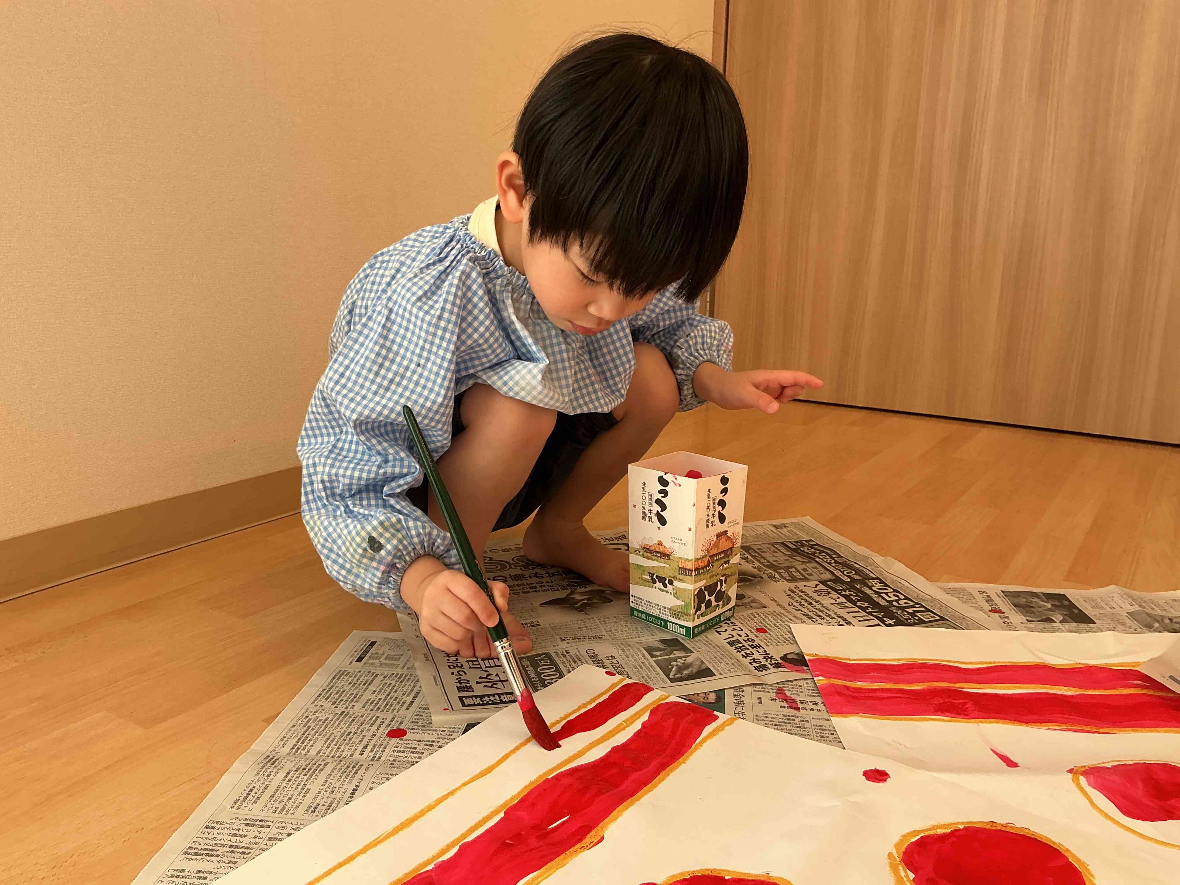 りす組のお友達も上手に塗っていましたよ