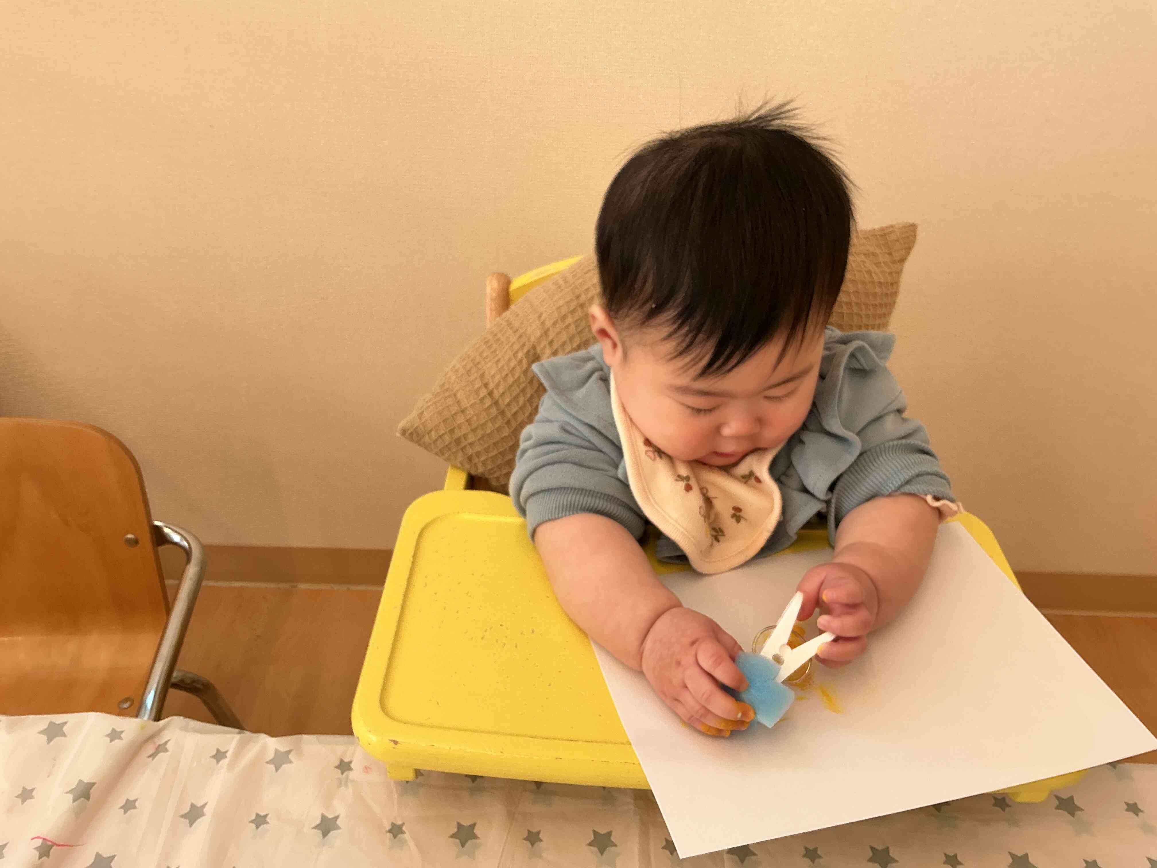 製作〜手ぶくろ〜（ひよこ組）