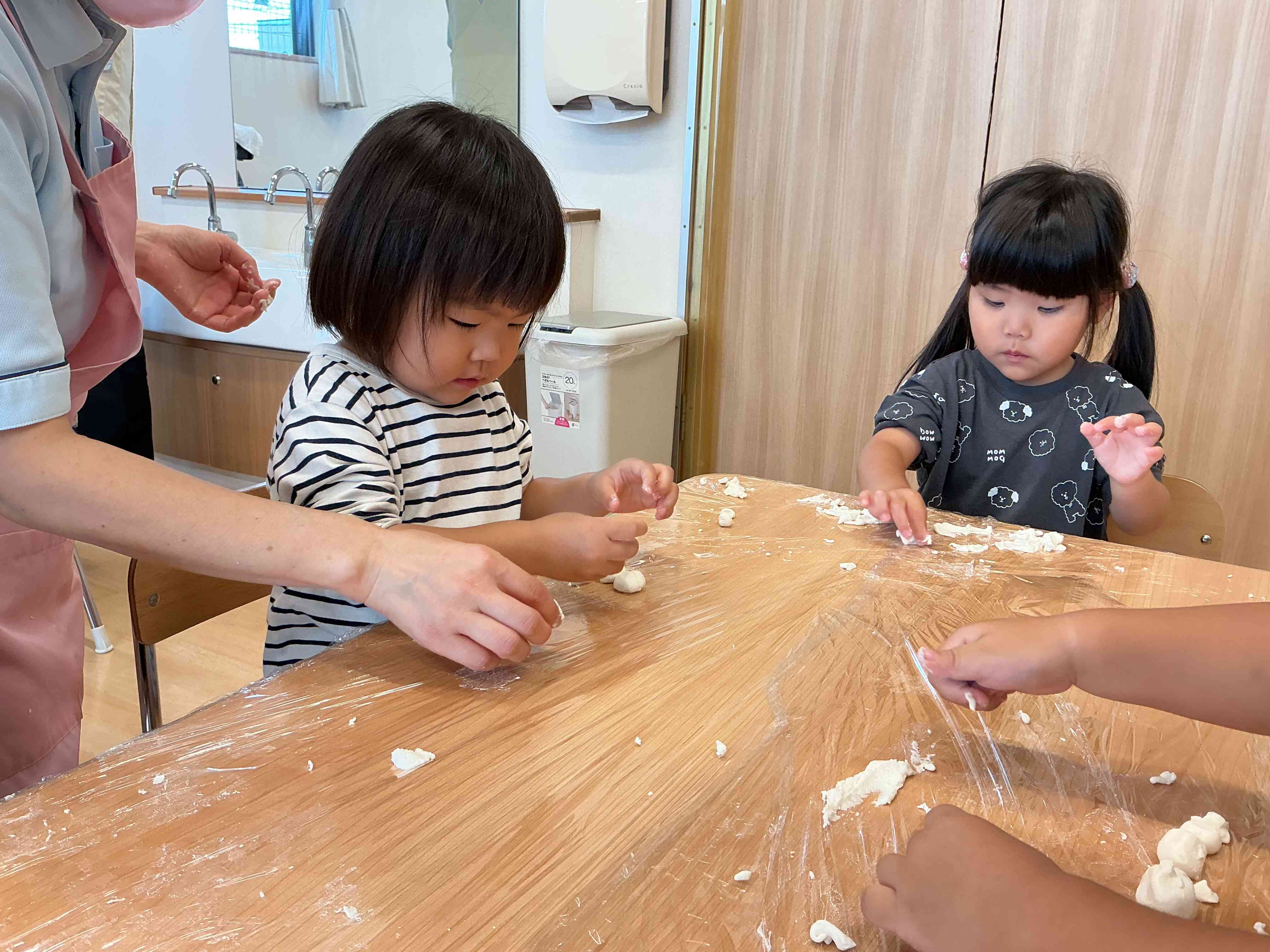 9月　食育集会〜お月見団子作り〜