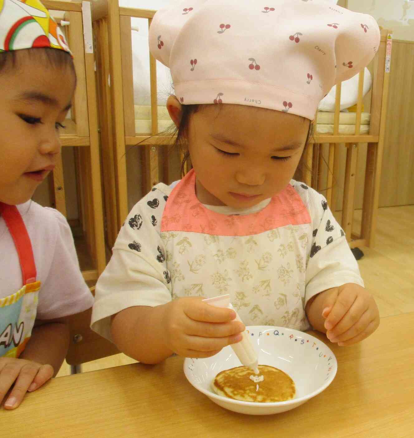 焼けたらみんなでデコレーションしたよ。