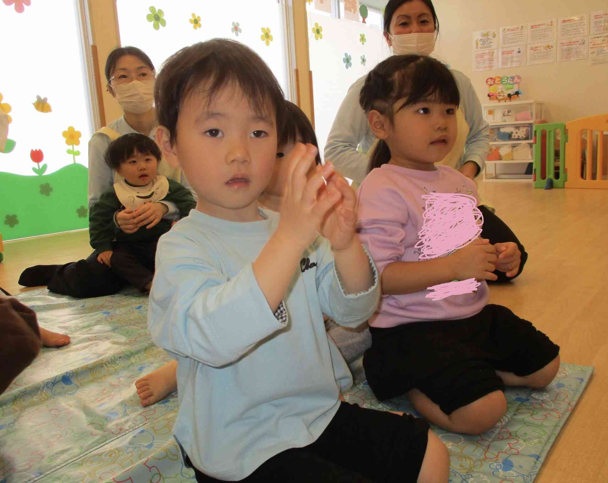 先生を見ながらちゃんと踊れたよ〜