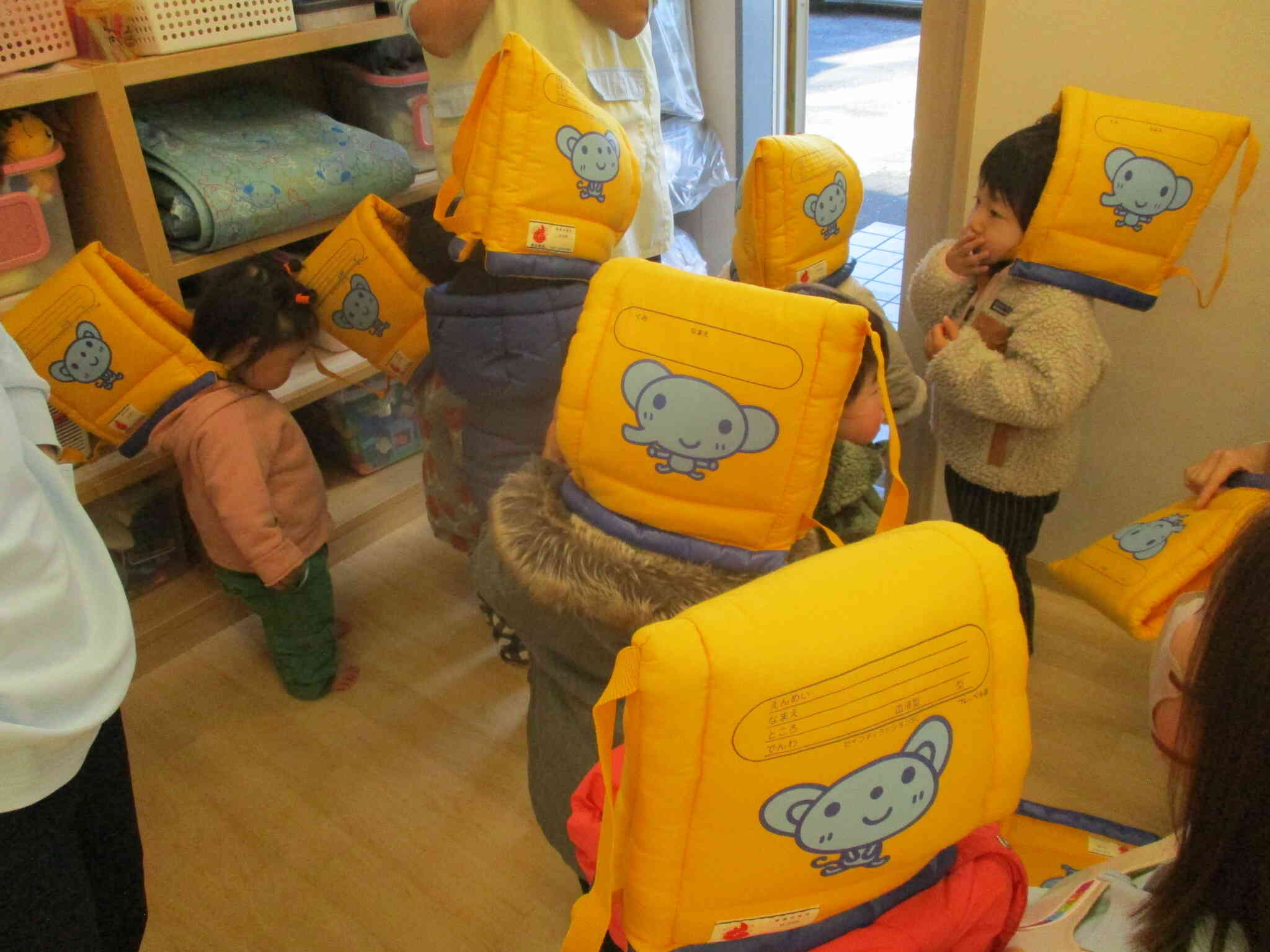 みんな避難するよ！