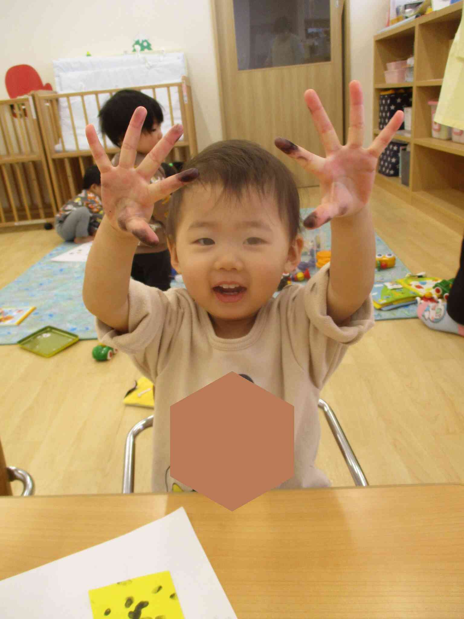 手が黒くなったよ～