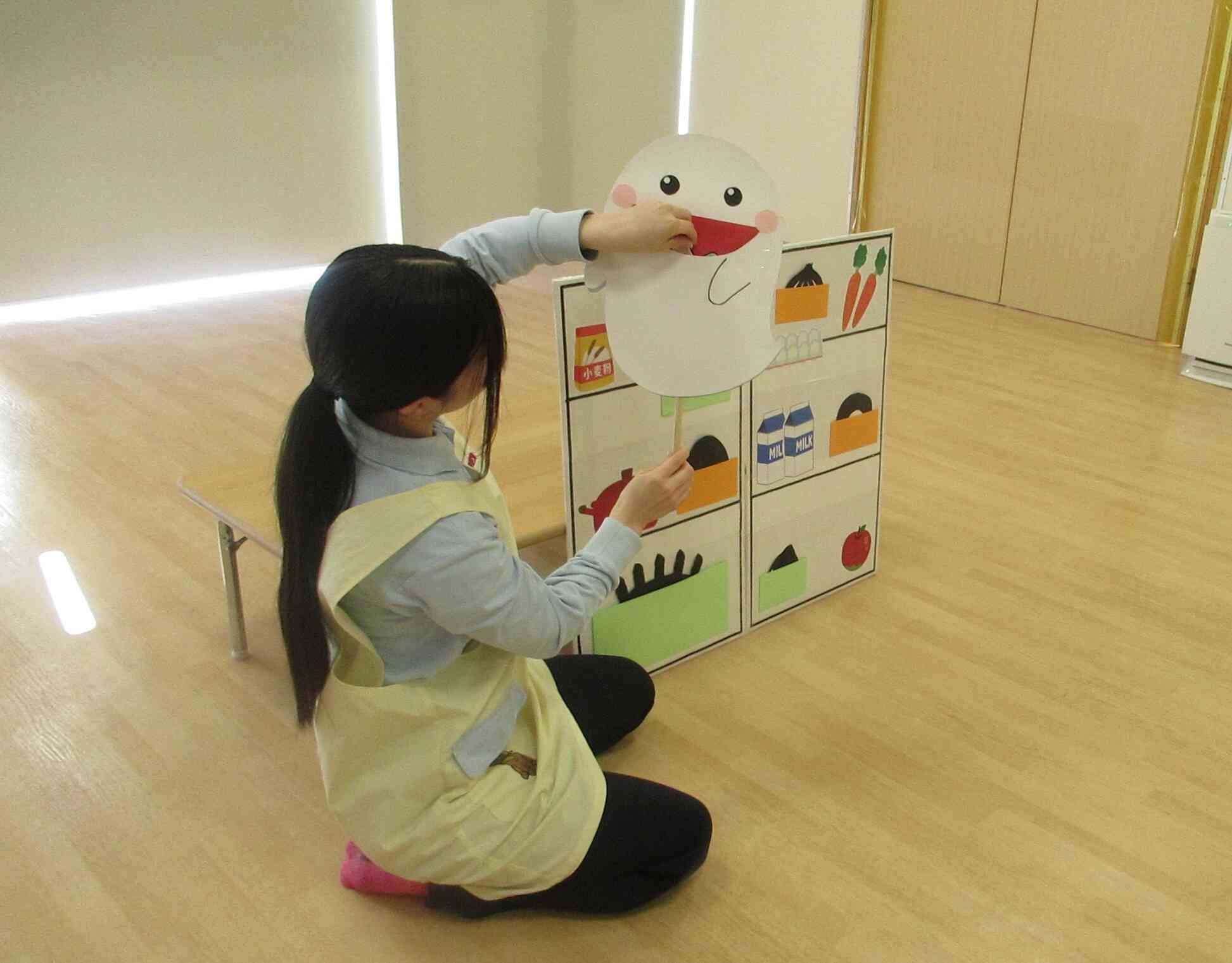 食いしん坊おばけのペープサート