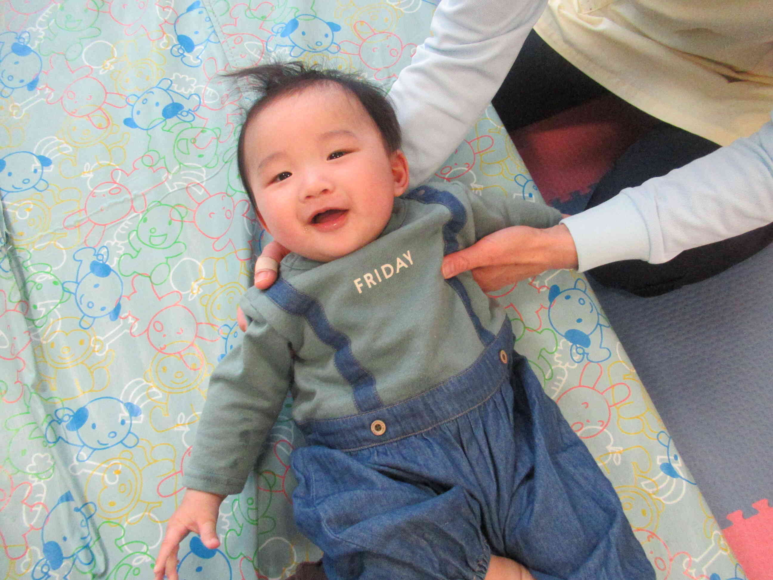 ぼくも坂を滑ってみたよ♪