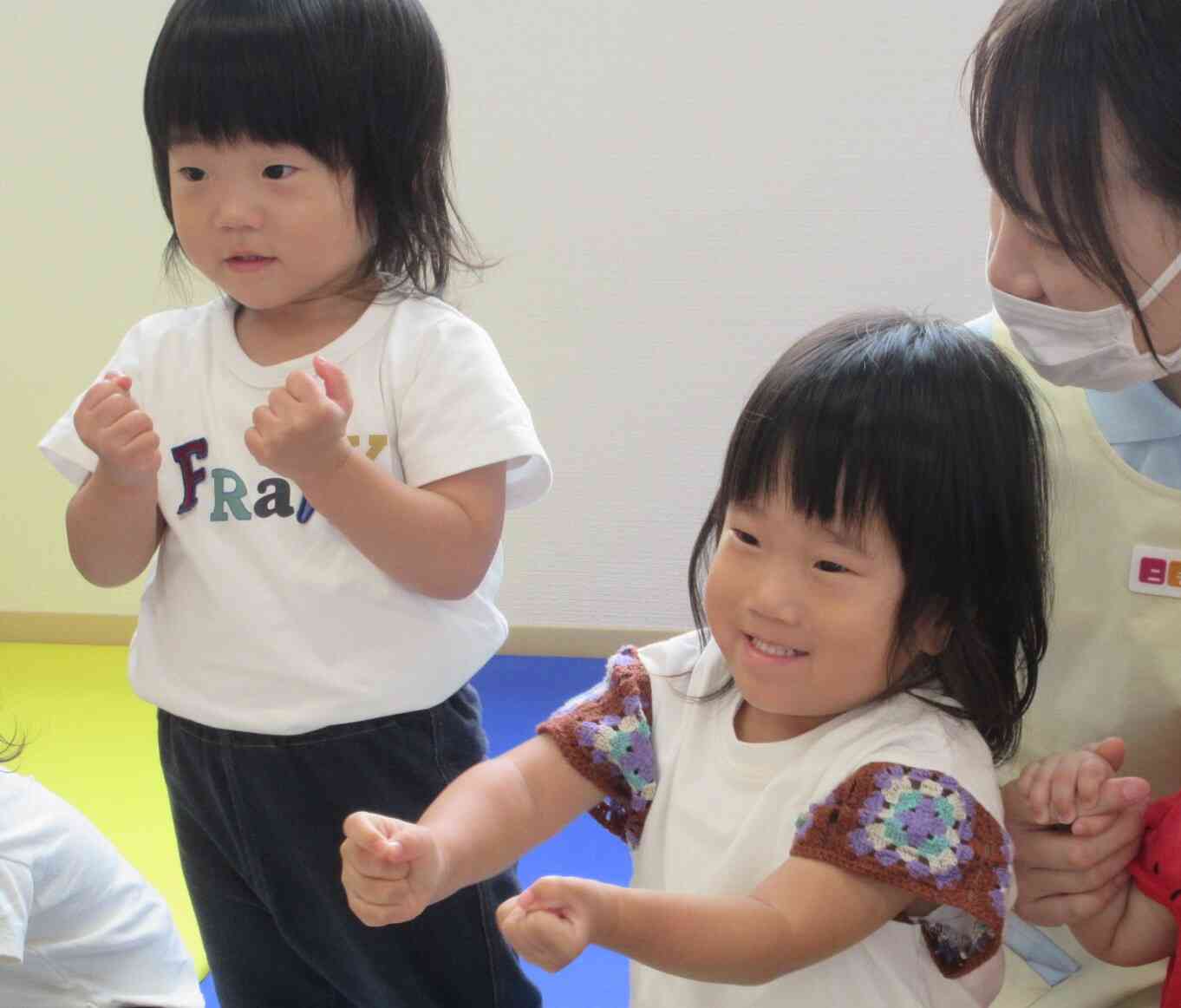 体験できる園見学　“子育てひろば”　①英語レッスン