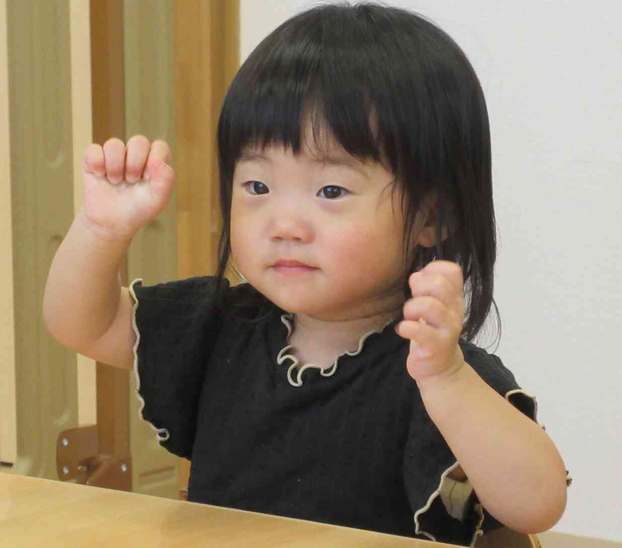 朝の会　じゃんけん手遊び歌でグーチーパー！