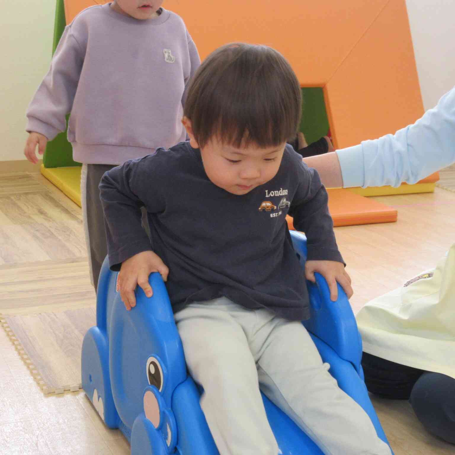 人気の象さん滑り台