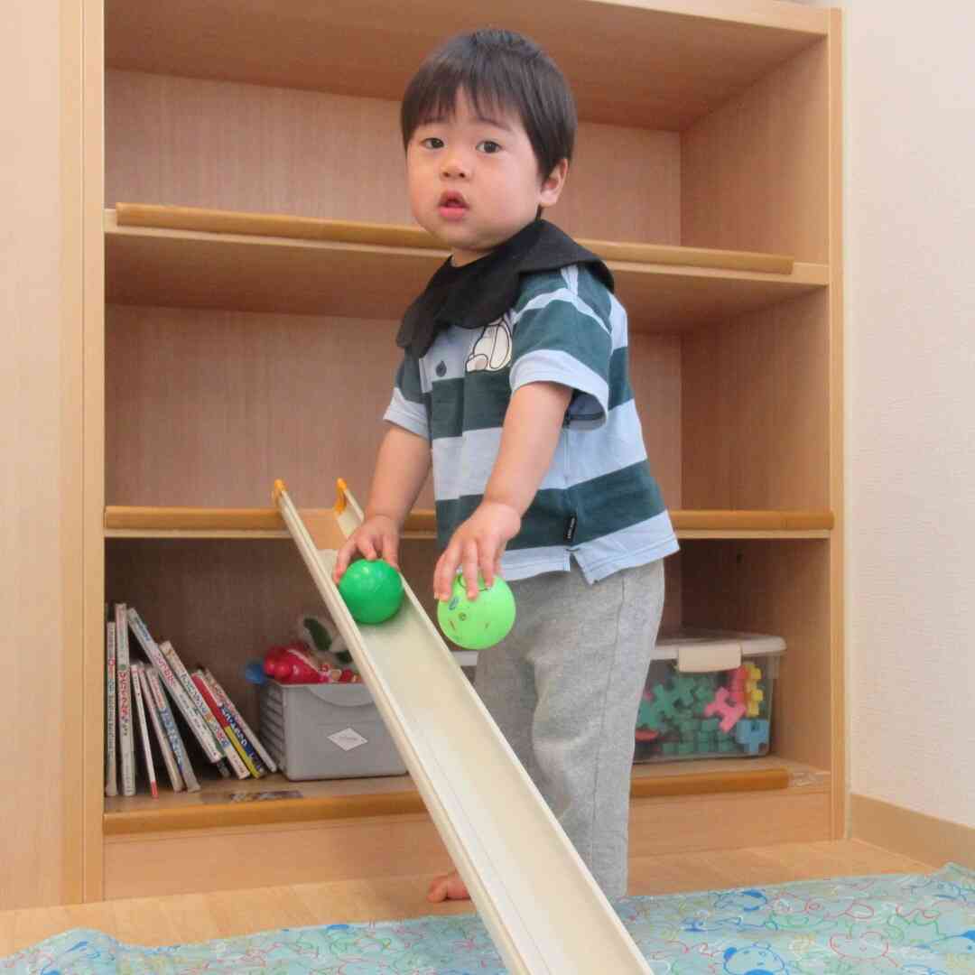 緑のボールころころ！