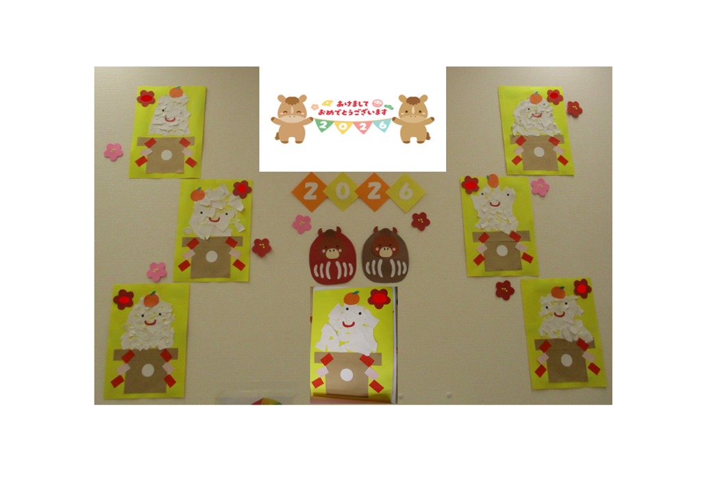 1月壁面製作(うさぎ組)