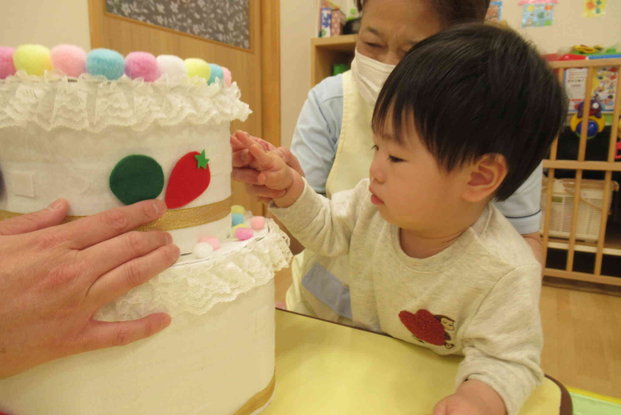 お誕生日会と英語レッスン