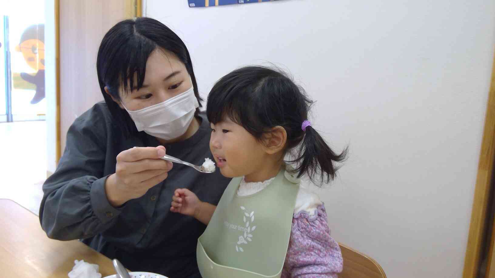 大きなお口であーん!