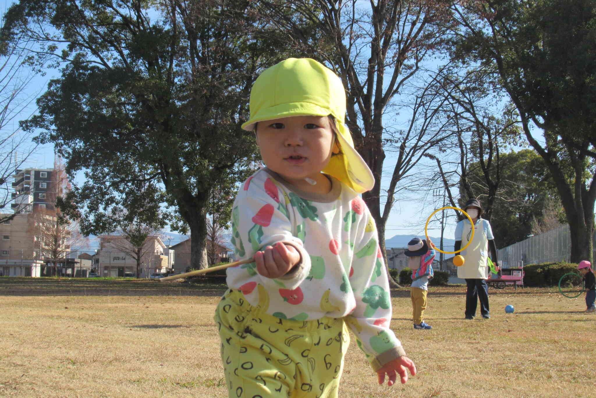 かっこいい枝を見つけたよ。