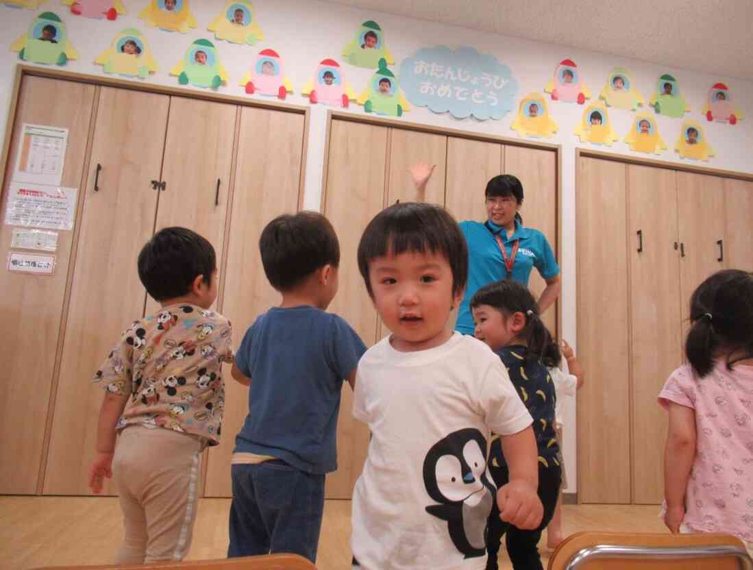歩いたり、ジャンプしたり…楽しいね♪