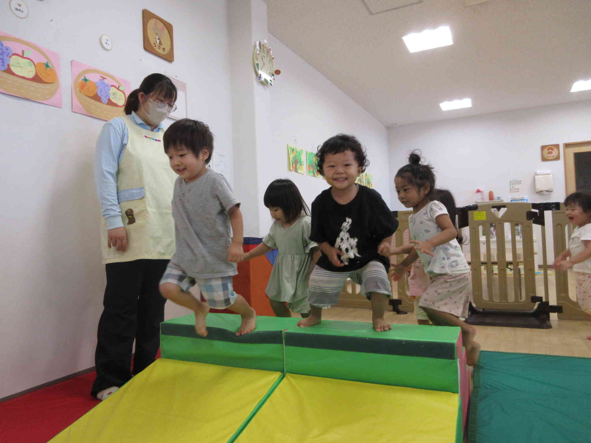 サーキット遊び(2歳児)