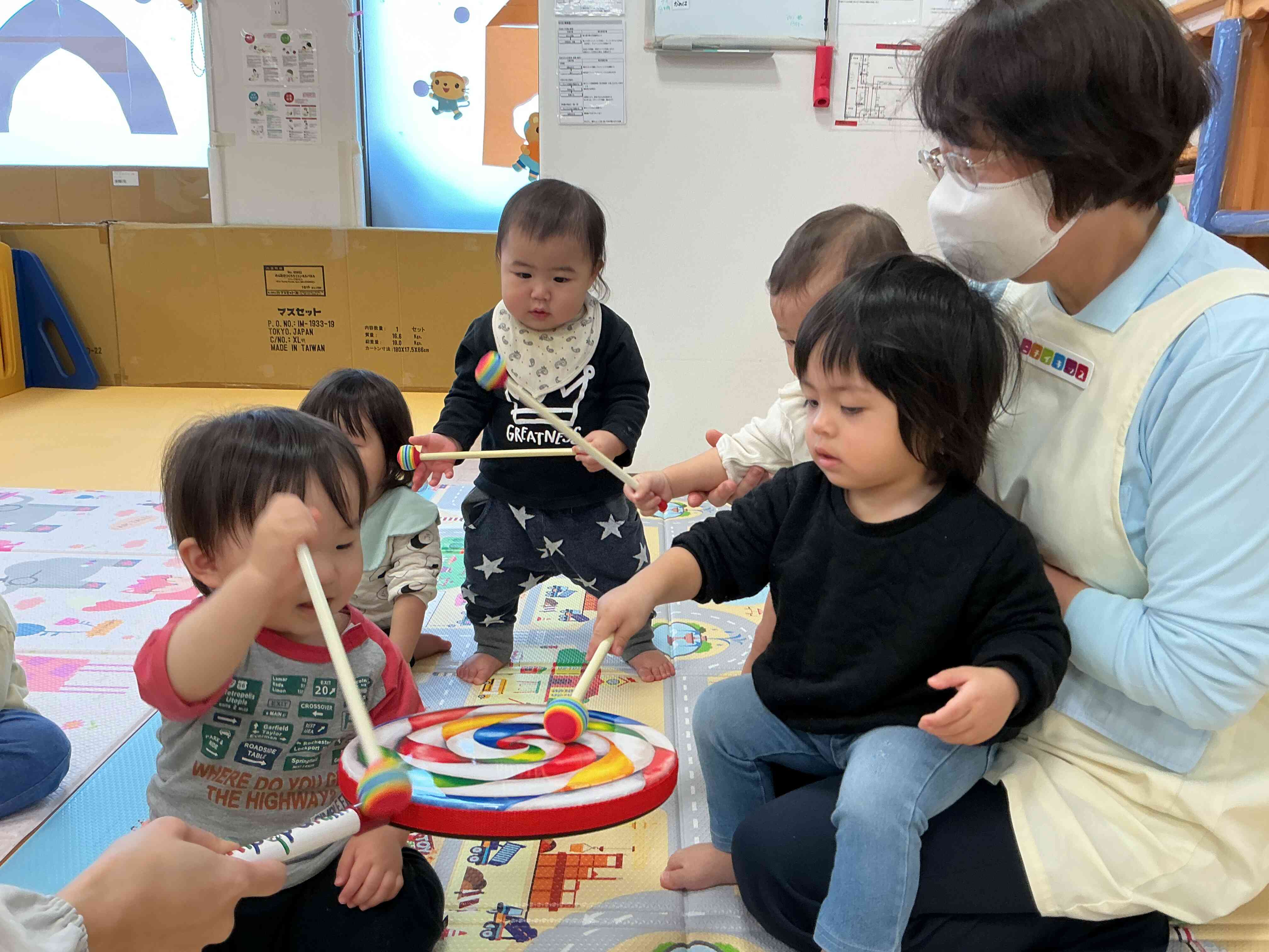 ポンポン!太鼓をたたいたよ♪