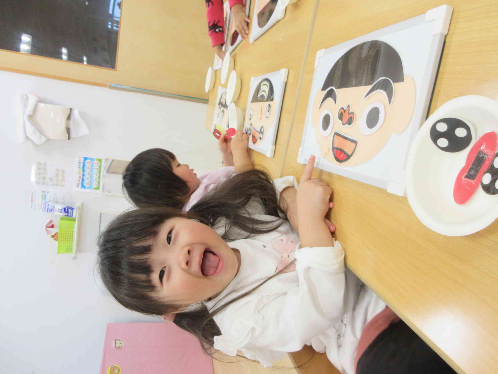 みてみて〜！かおできた〜！