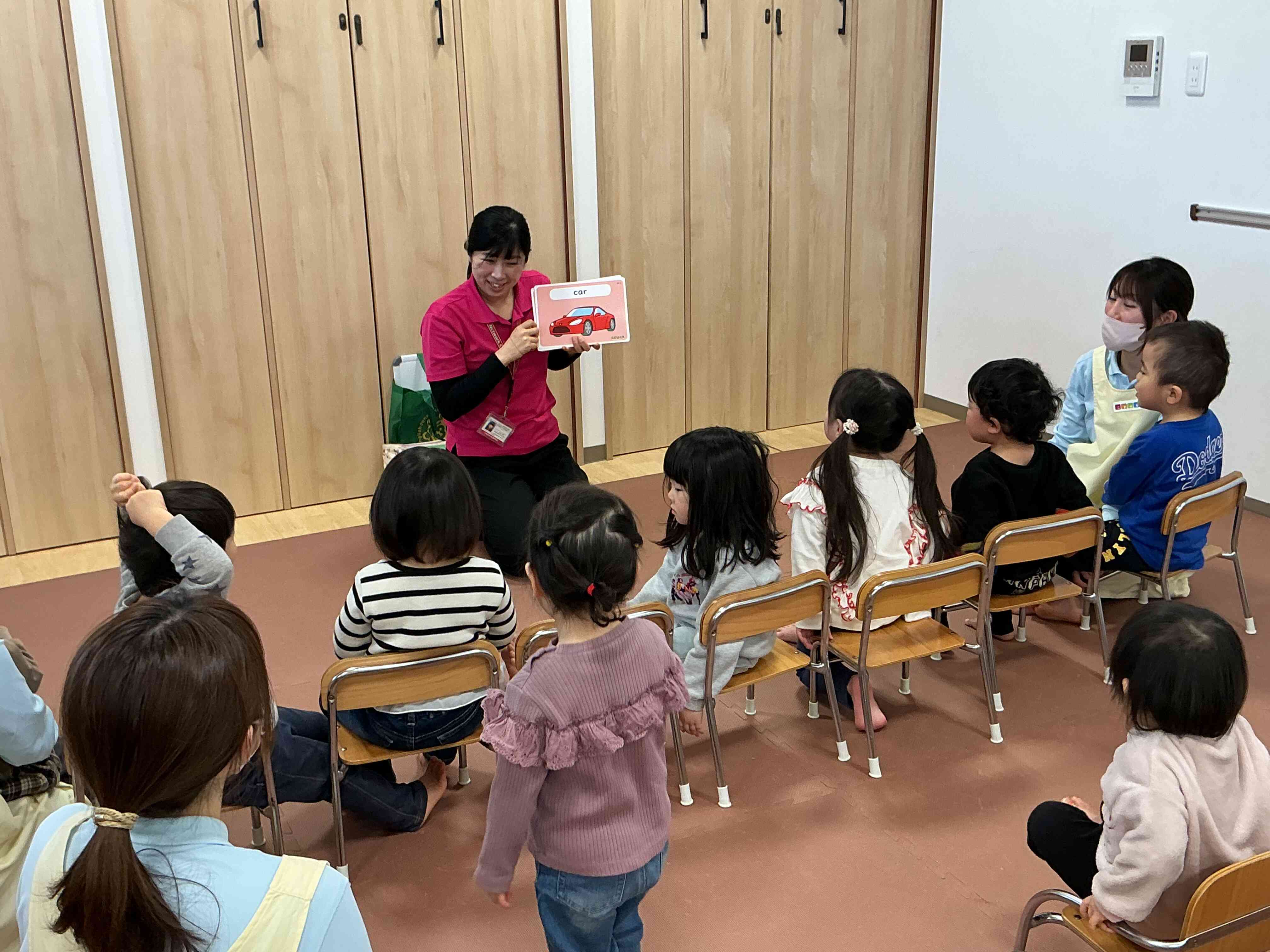 乗り物の英単語を教えてもらったよ！