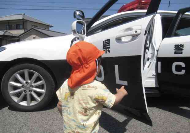 パトロールカーかっこいいね⭐︎⭐︎