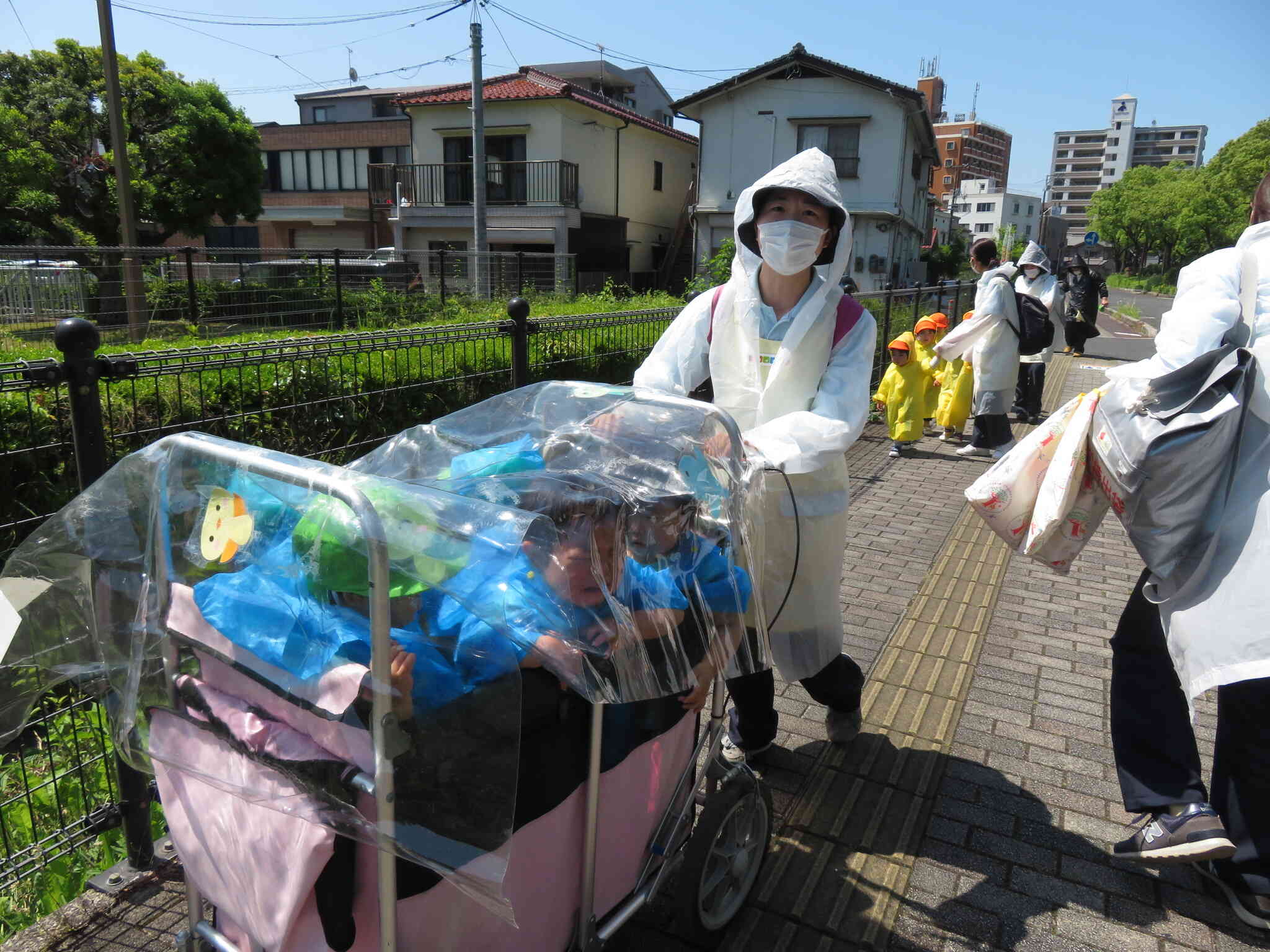 カッパの着脱　効果あり