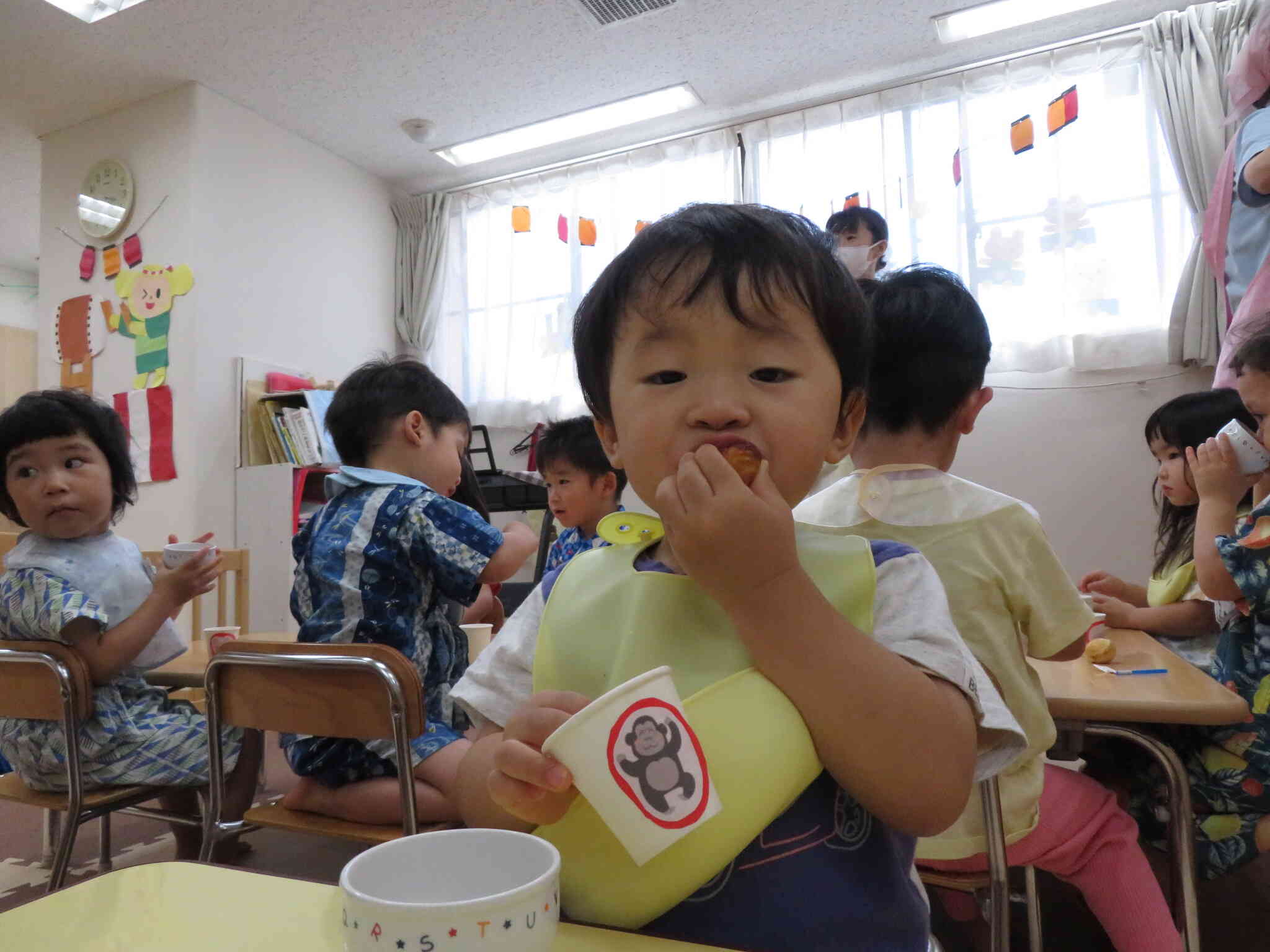 大人気のベビーカステラ