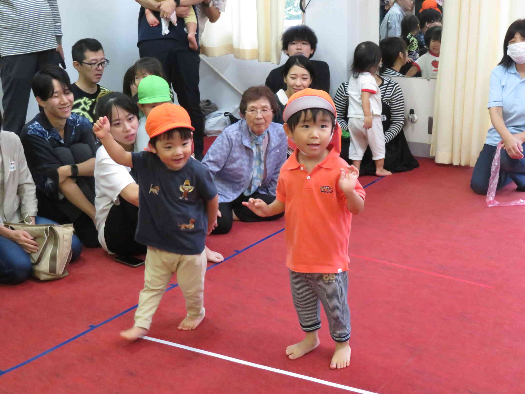 位置について　用意のポーズがかわいいでしょ。