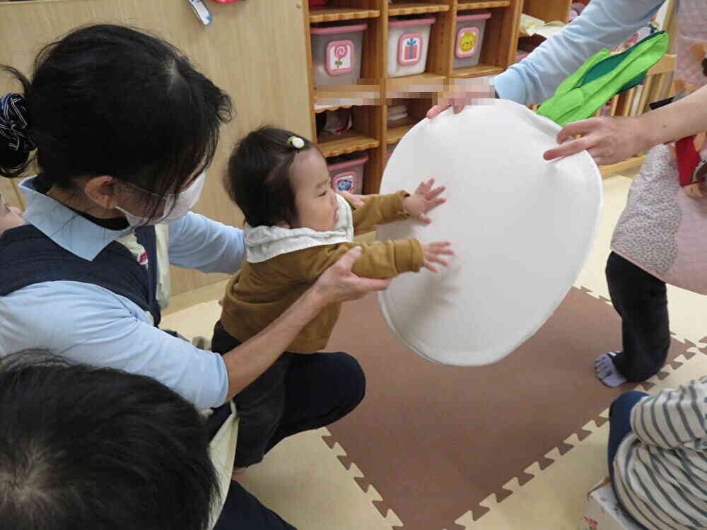 エプロンシアターを楽しみました。