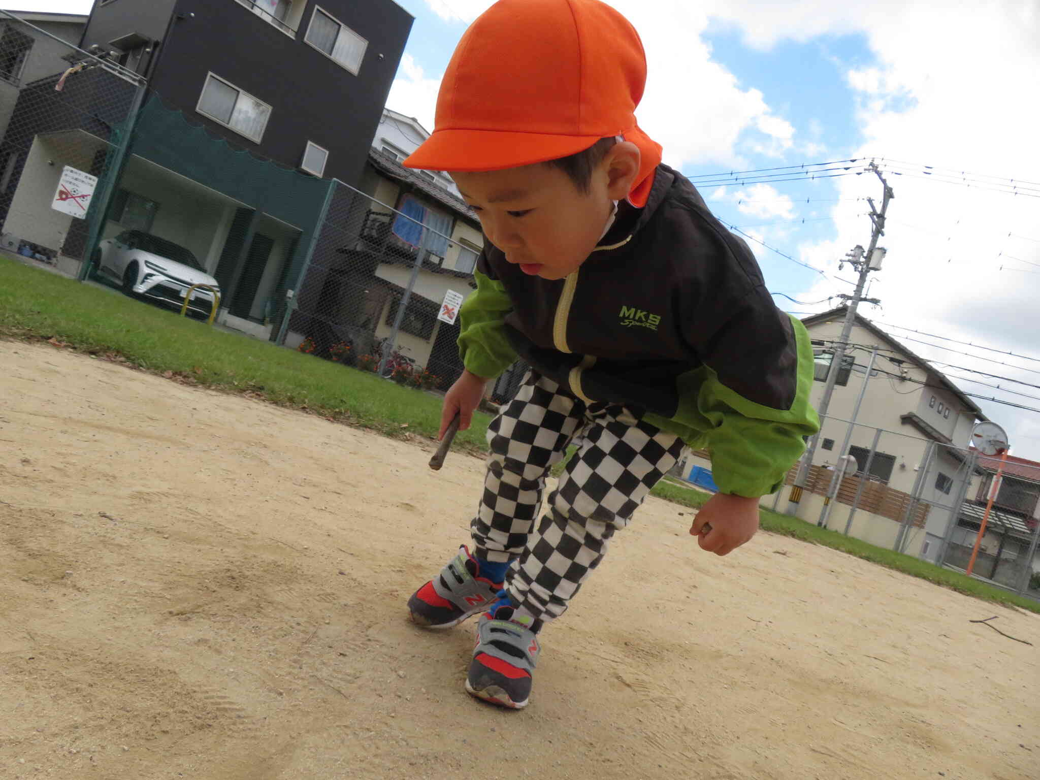 アリさん見っけ