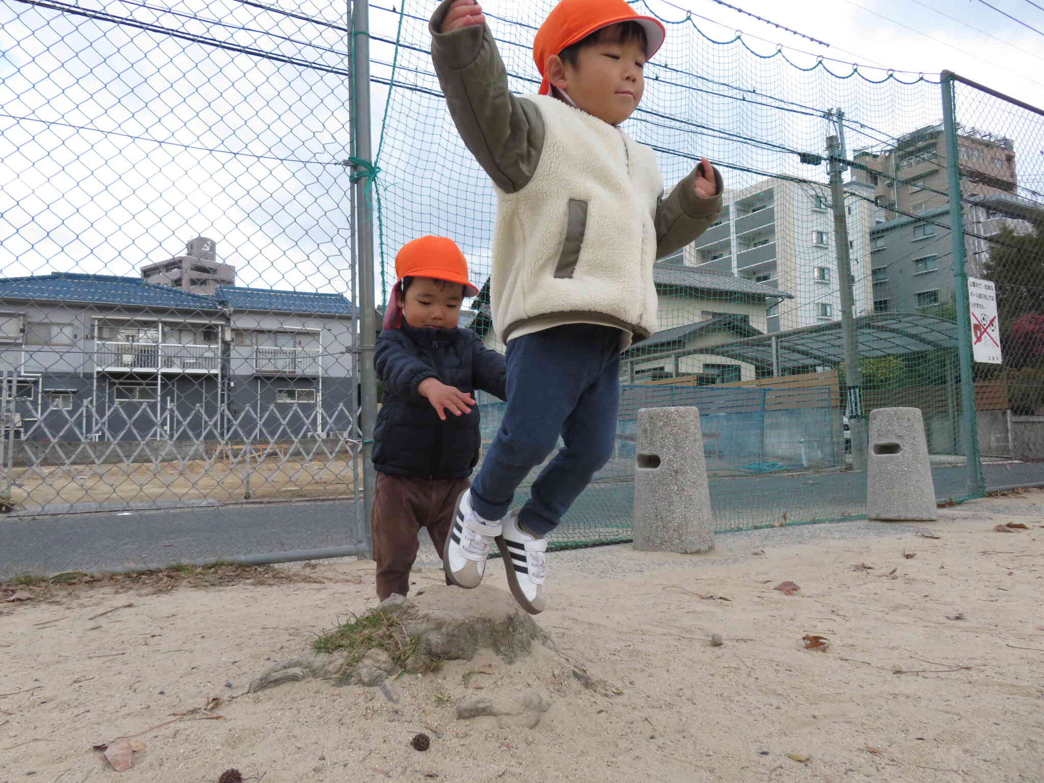 冬の戸外あそび