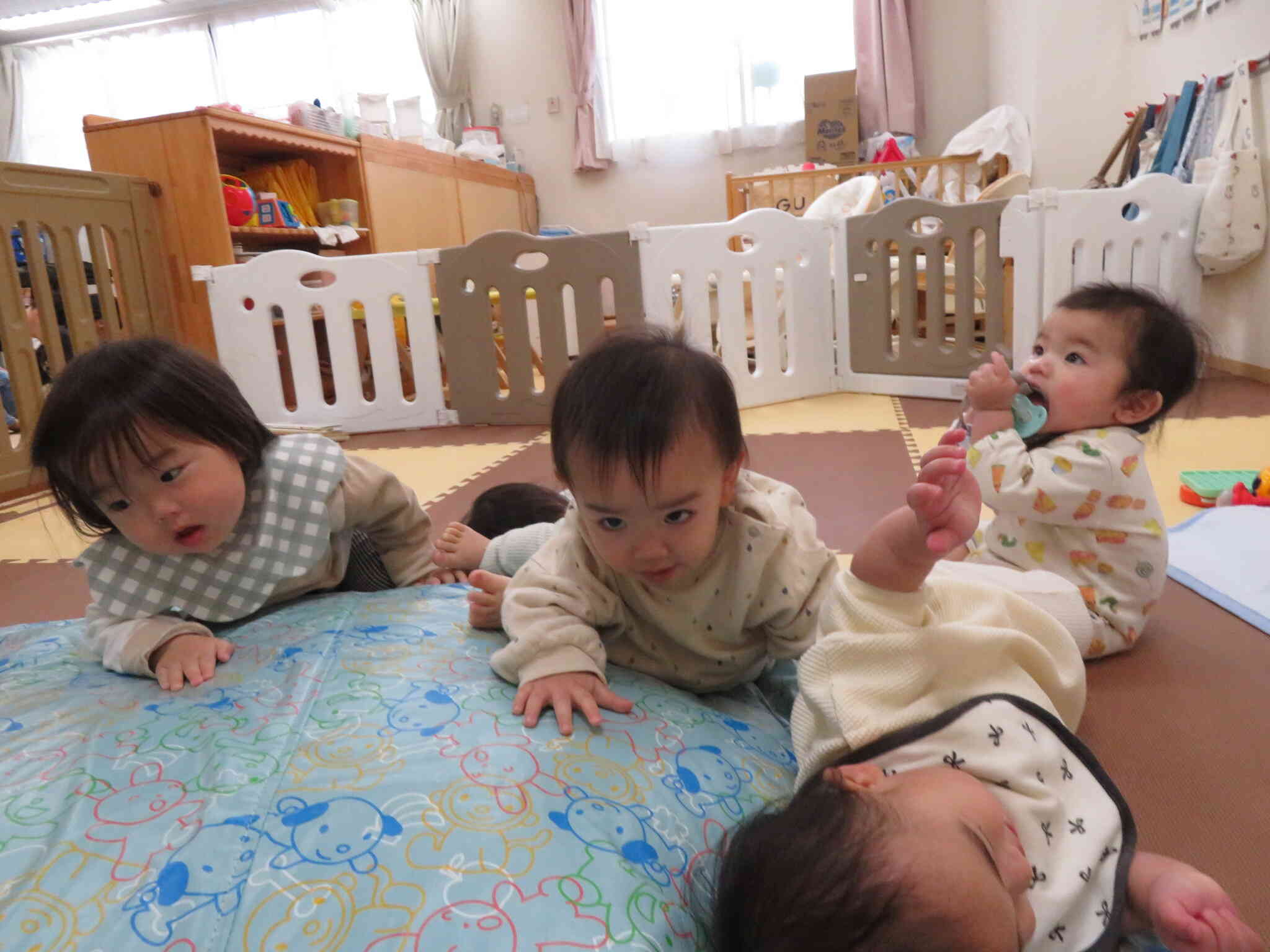 よいしょ　よいしょ　おっとっと