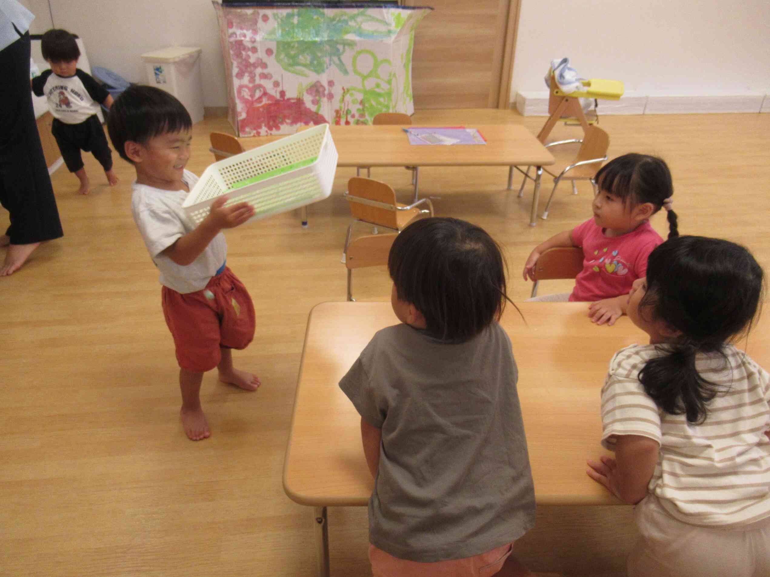 お部屋で遊んだよ！