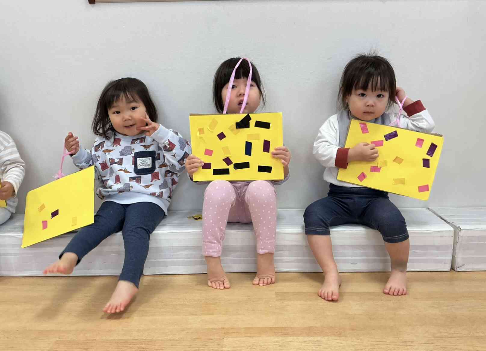 たくさんシールを見つけたね!