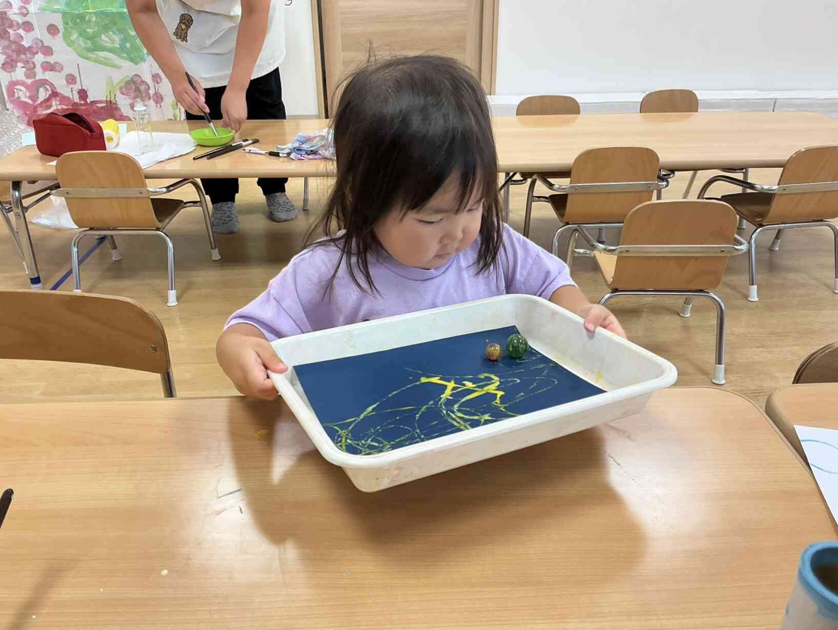 ビー玉コロコロ〜