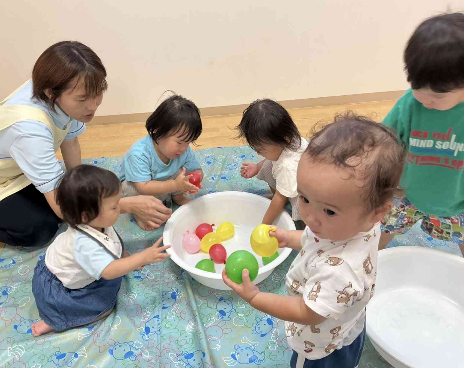 水風船で遊んだよ♪