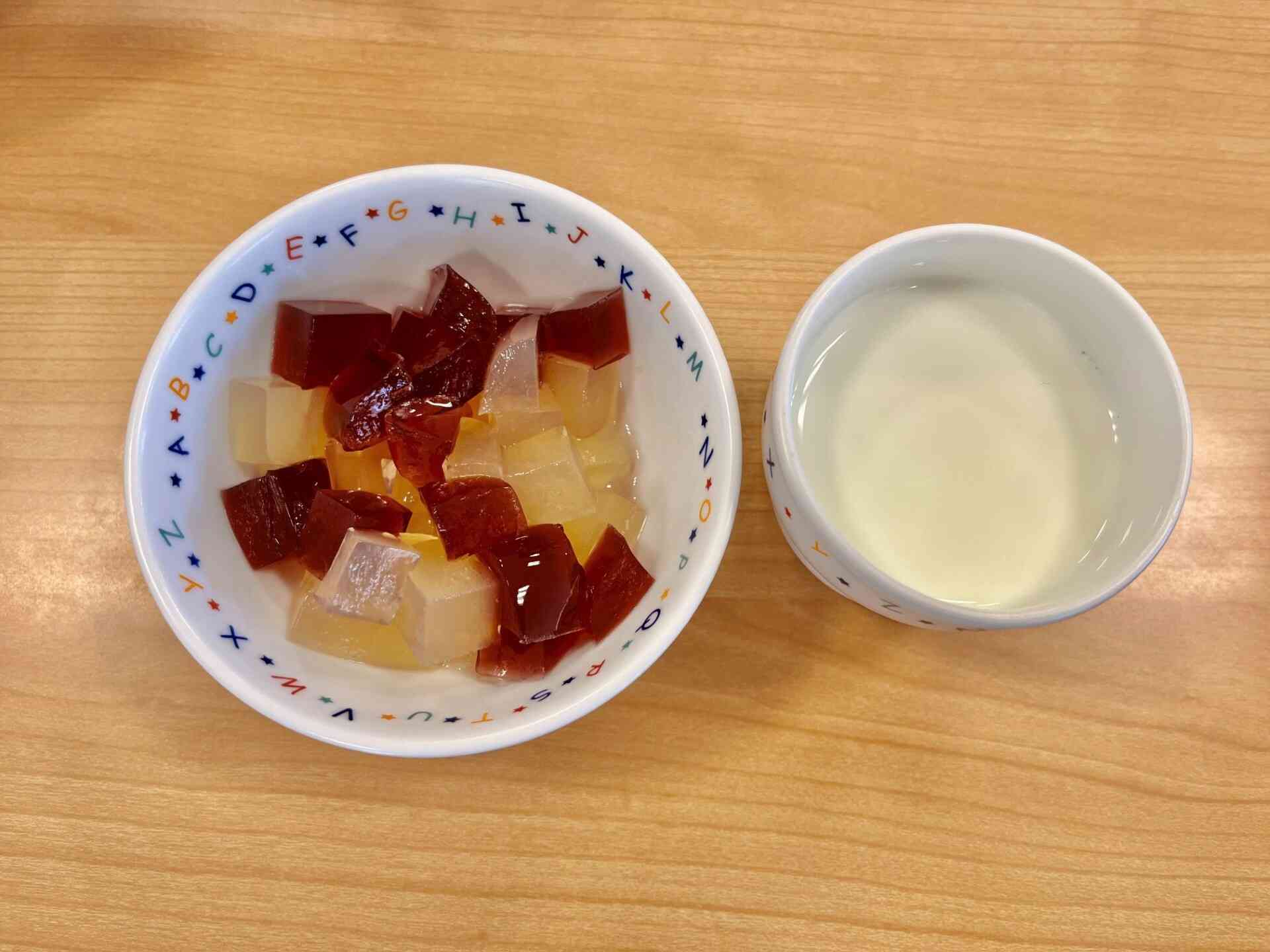 季節を感じるあじさいゼリー