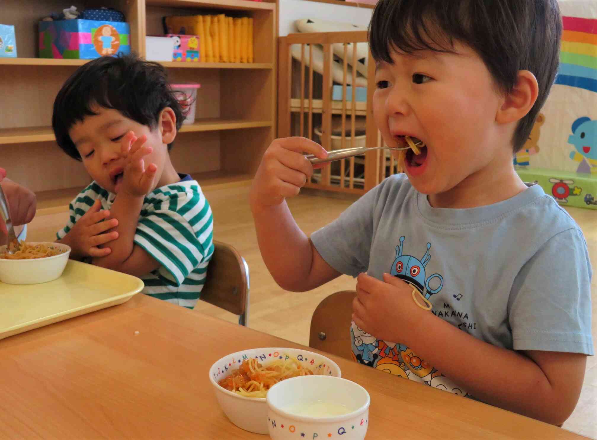 ミニトマト入りのミートスパゲティです