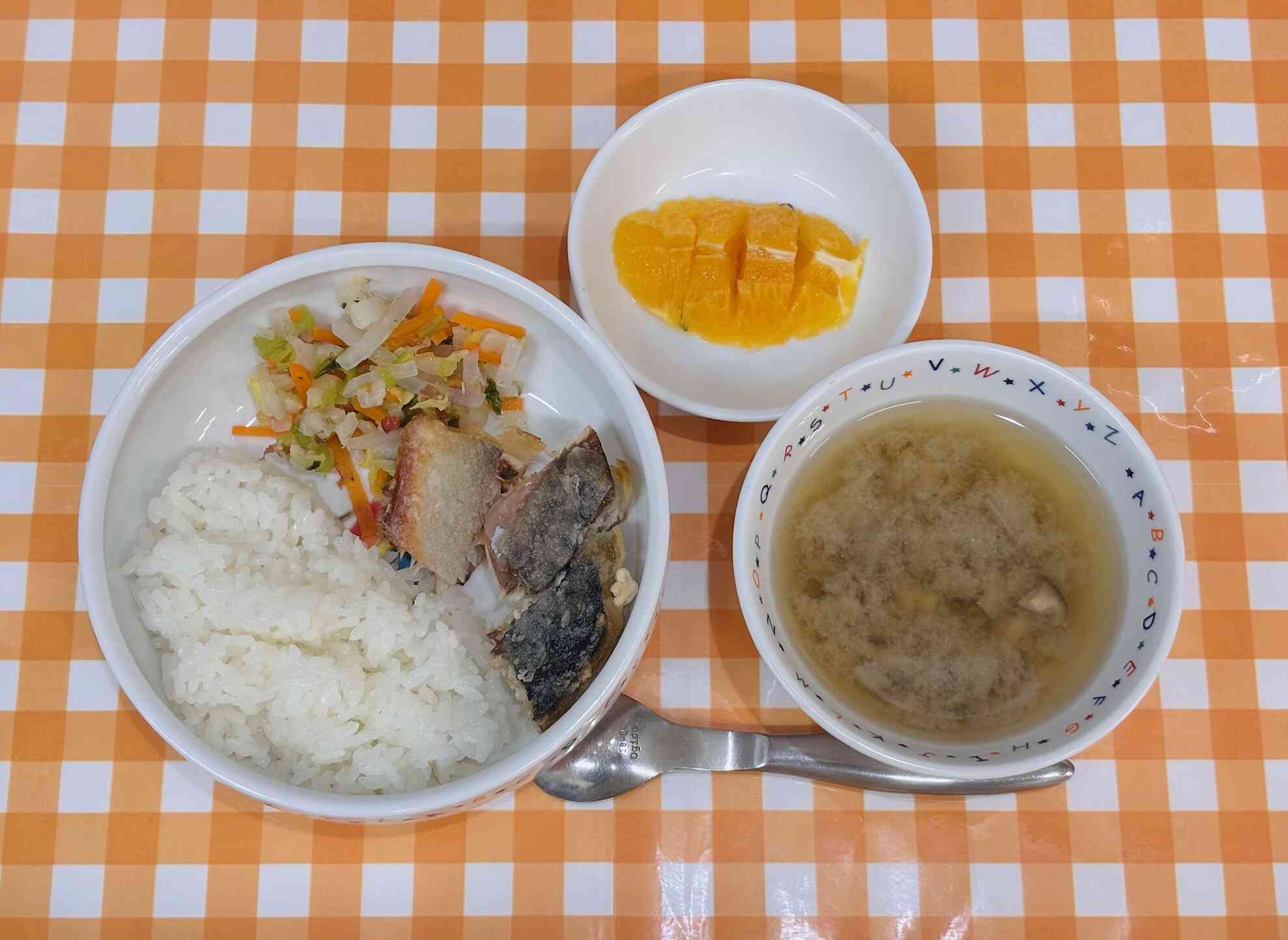 2025年10月14日の給食