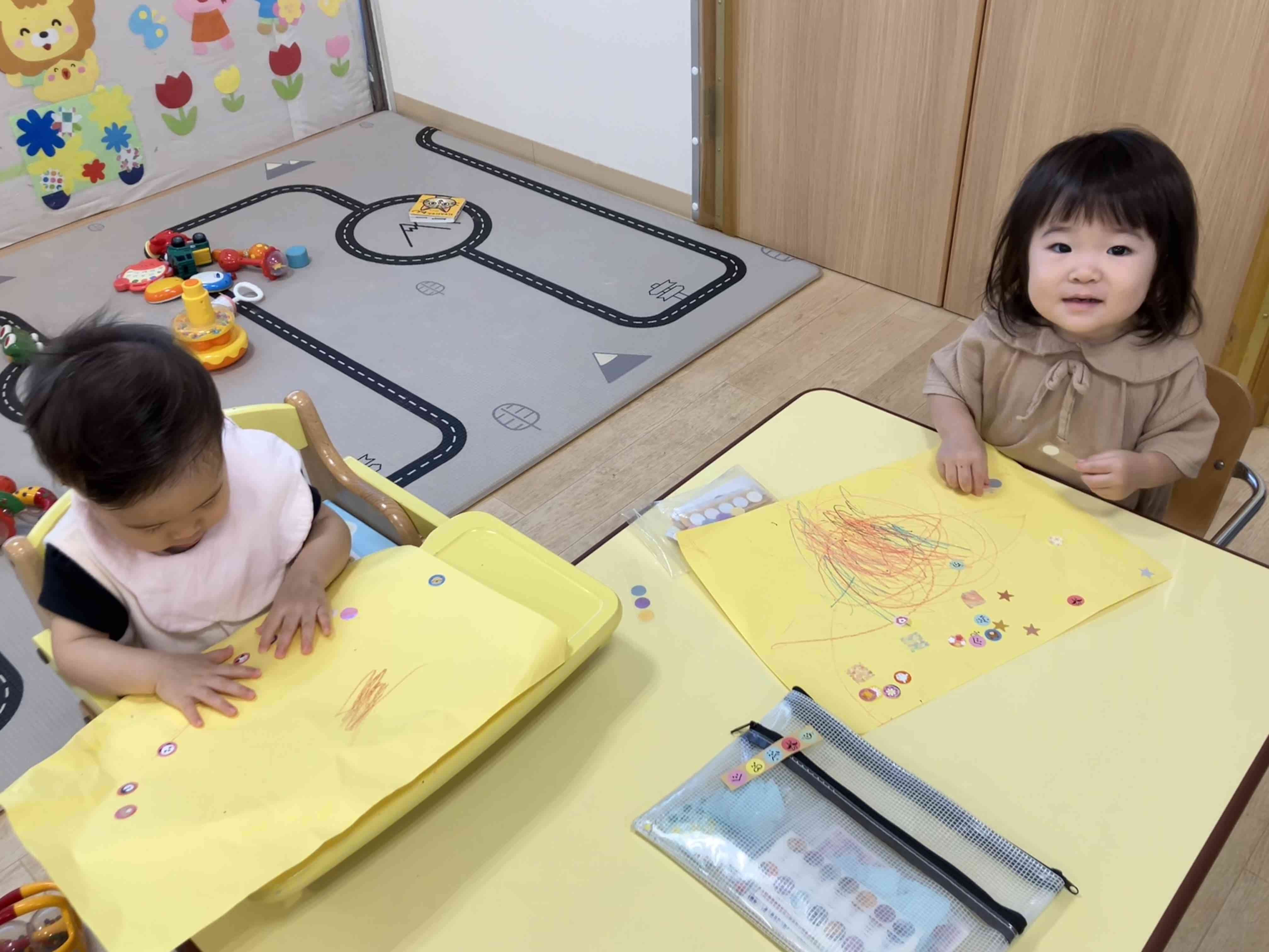 室内遊び(0歳児)