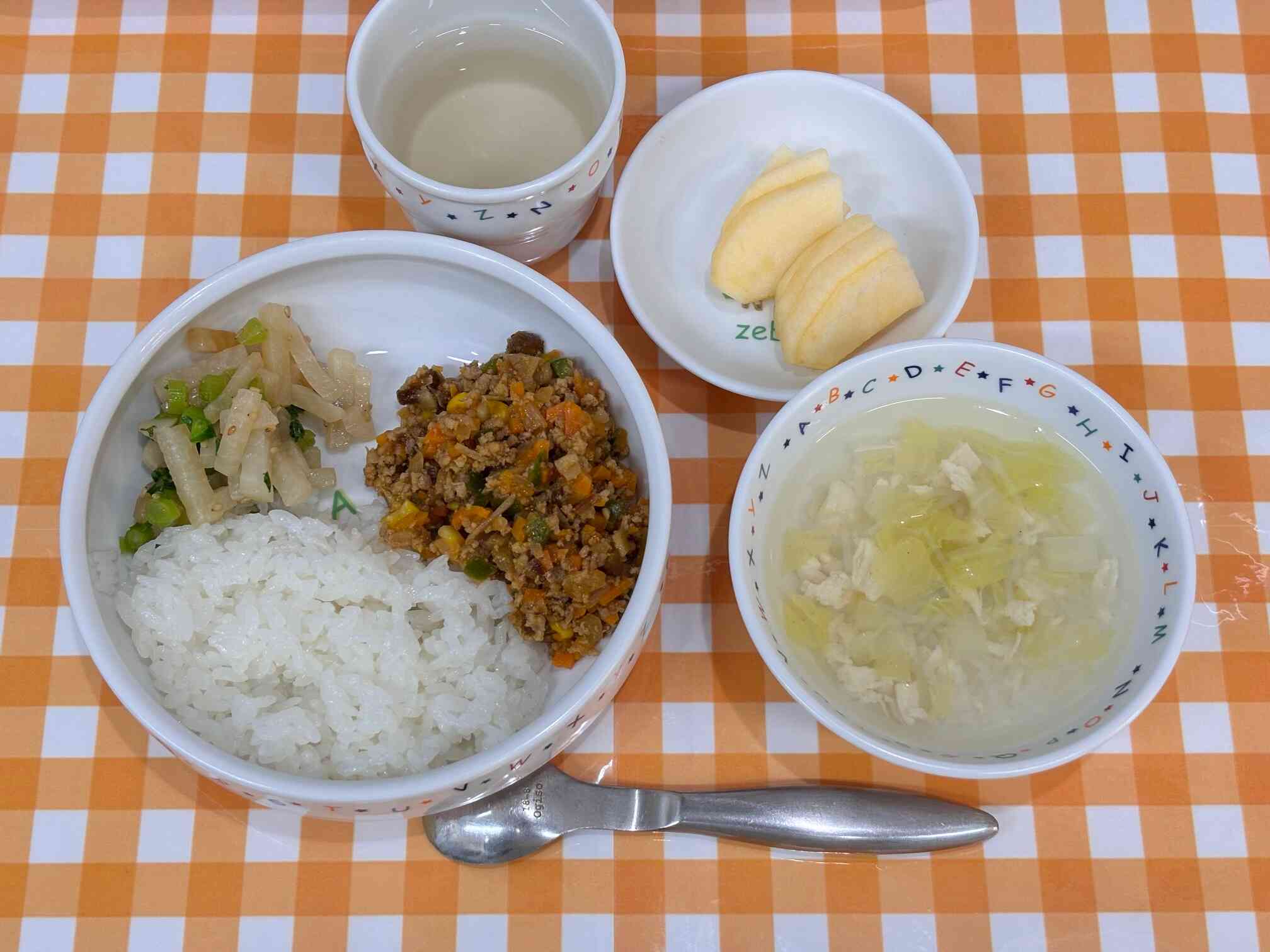 2025年11月10日の給食(幼児食)