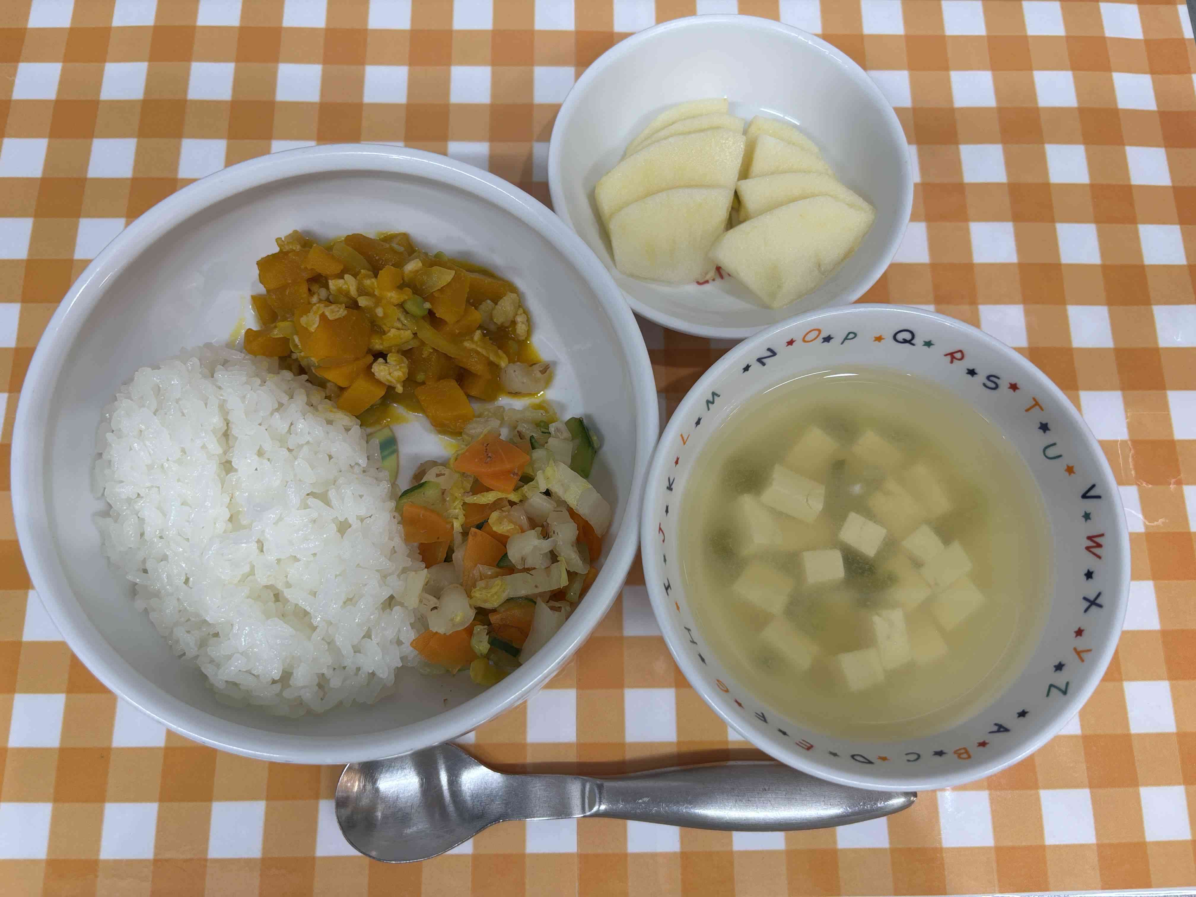 2025年12月5日の給食