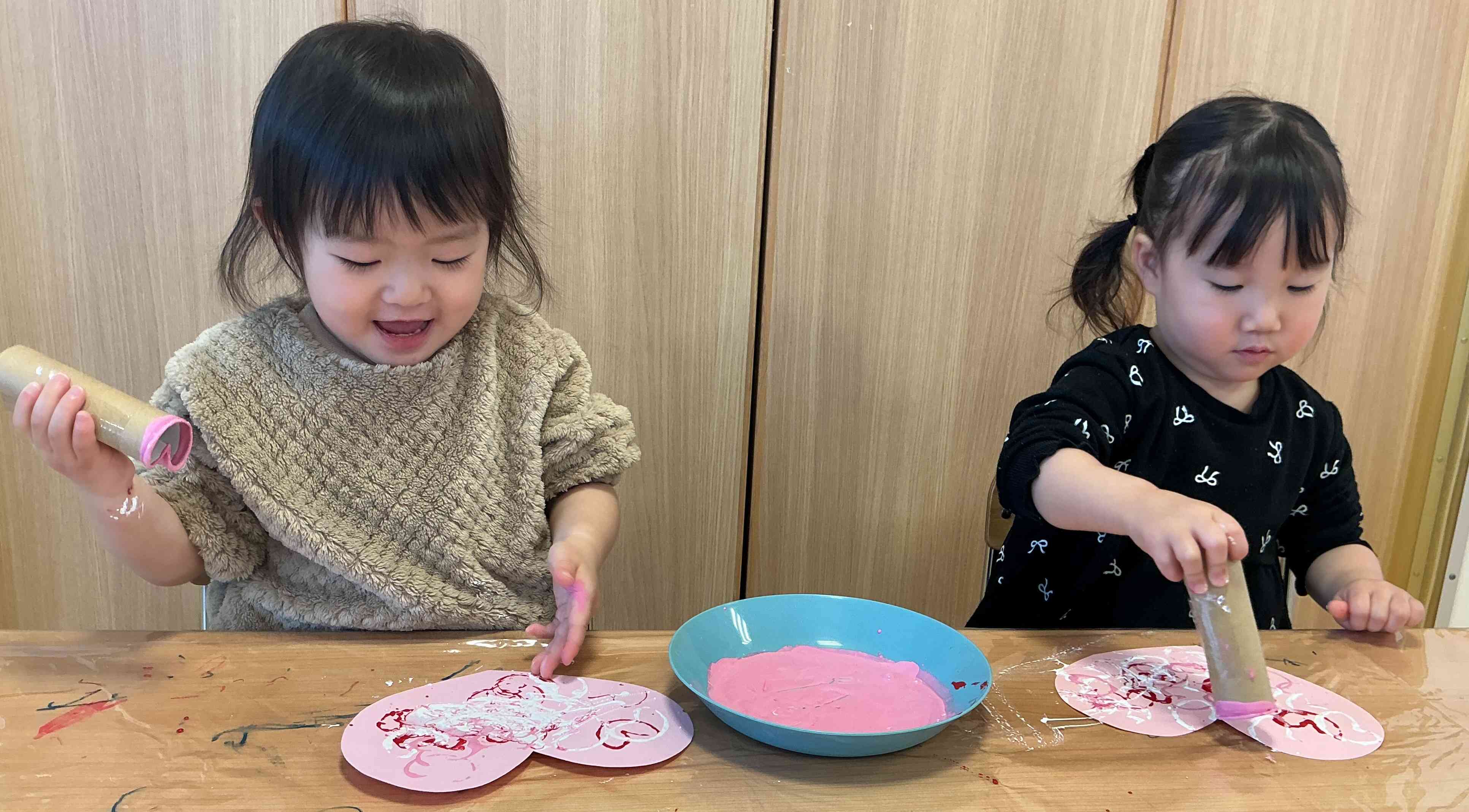 バレンタイン製作（１歳児）