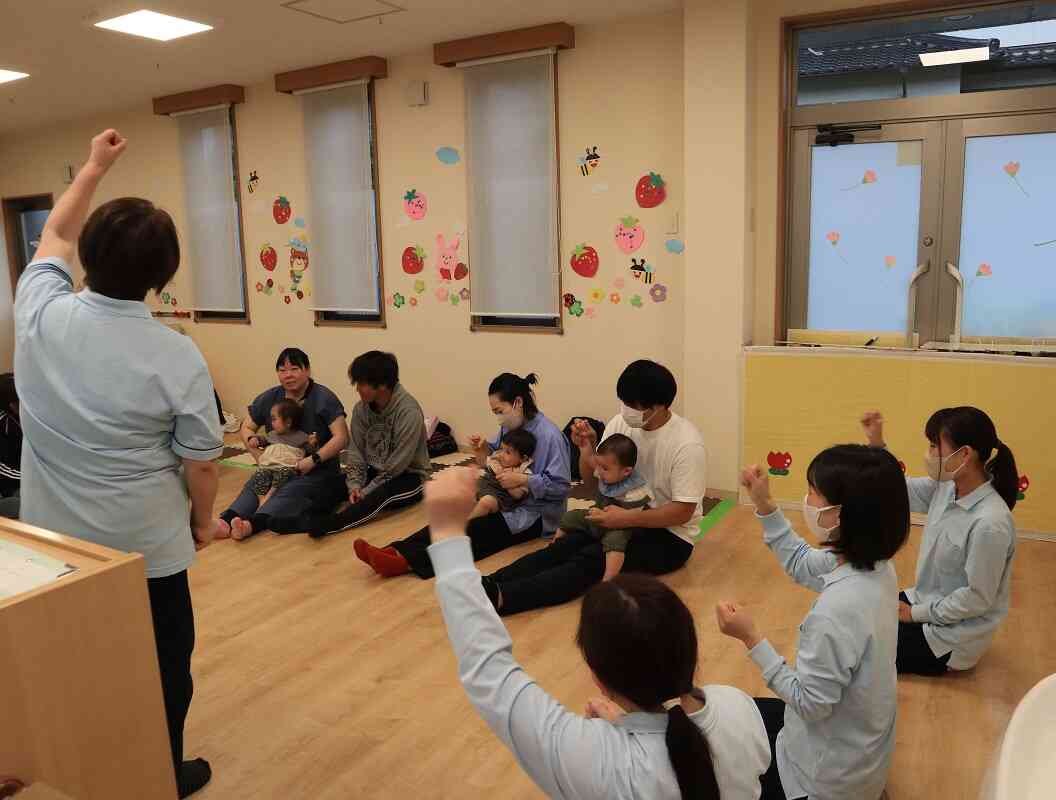 親子ふれあい遊び２