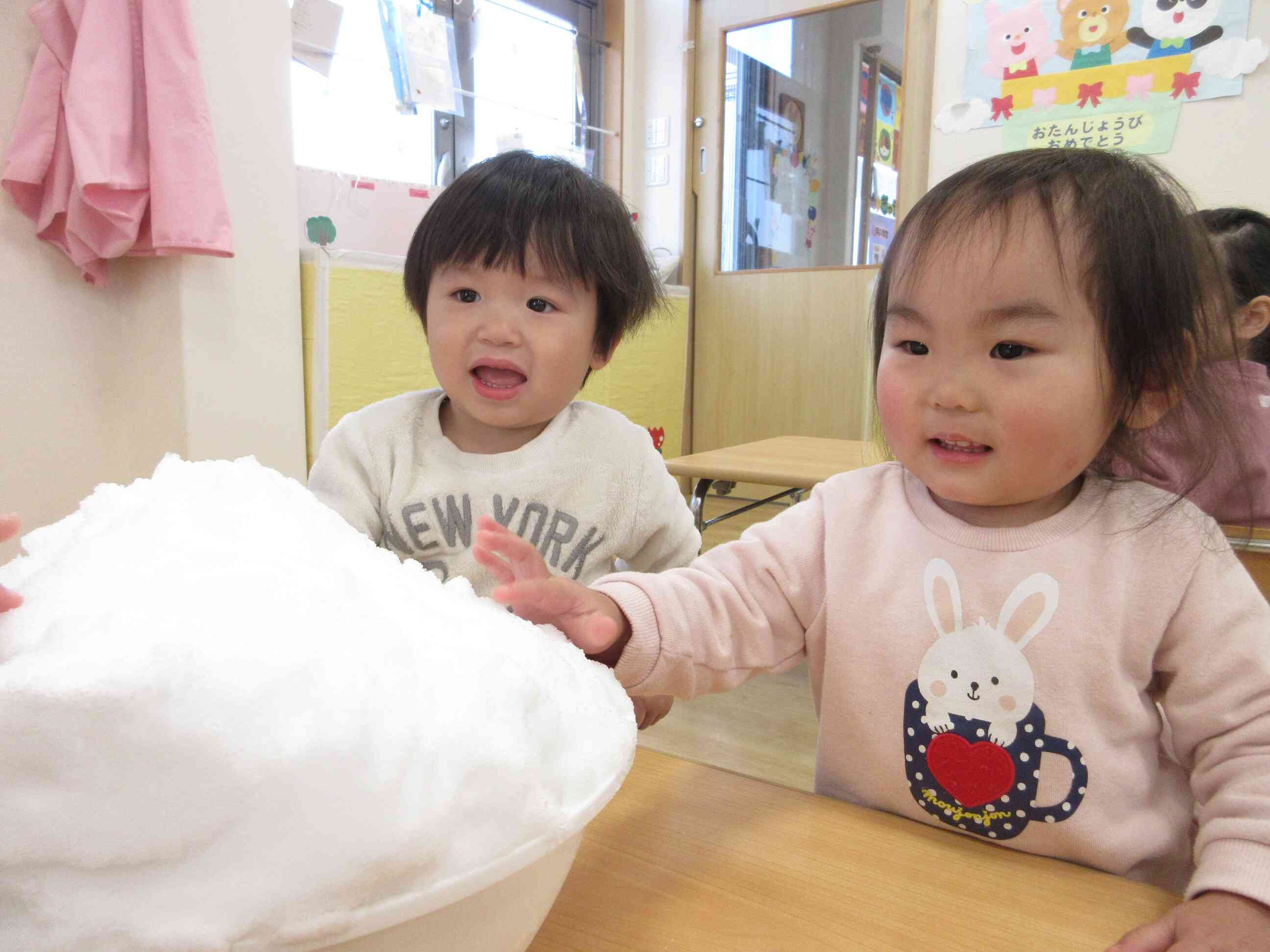 雪の感触を楽しみました①