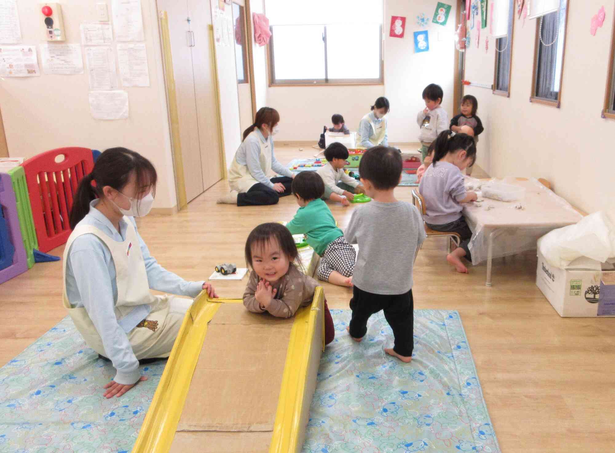 思い思いの遊びを選んで・・・