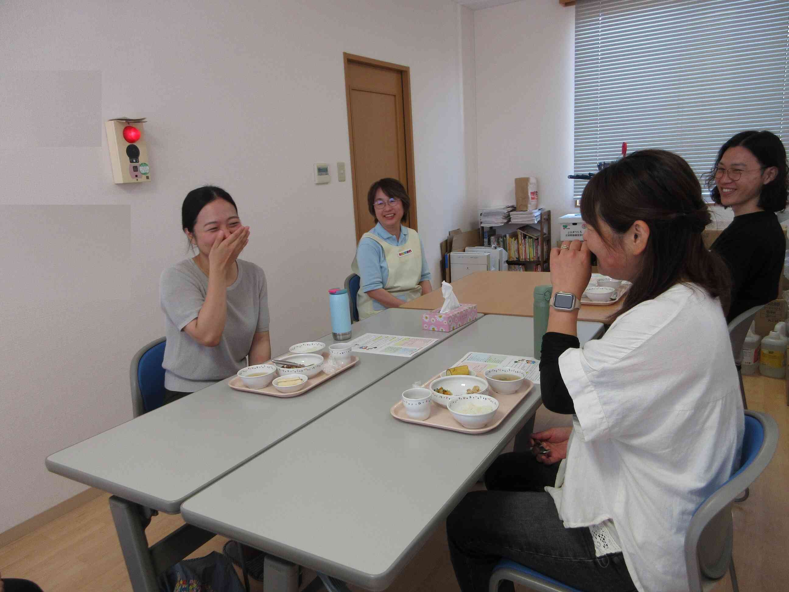 座談会