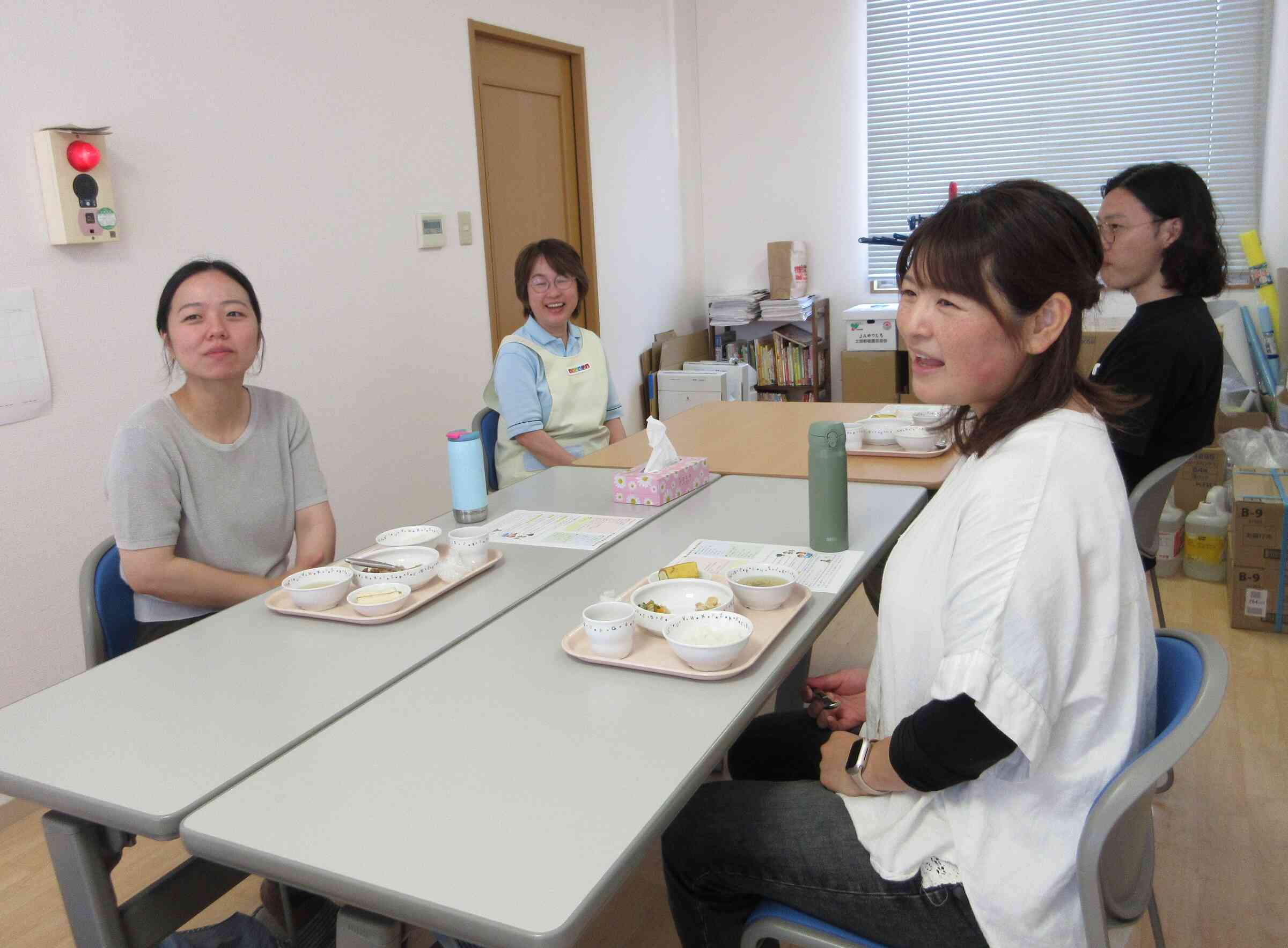 試食