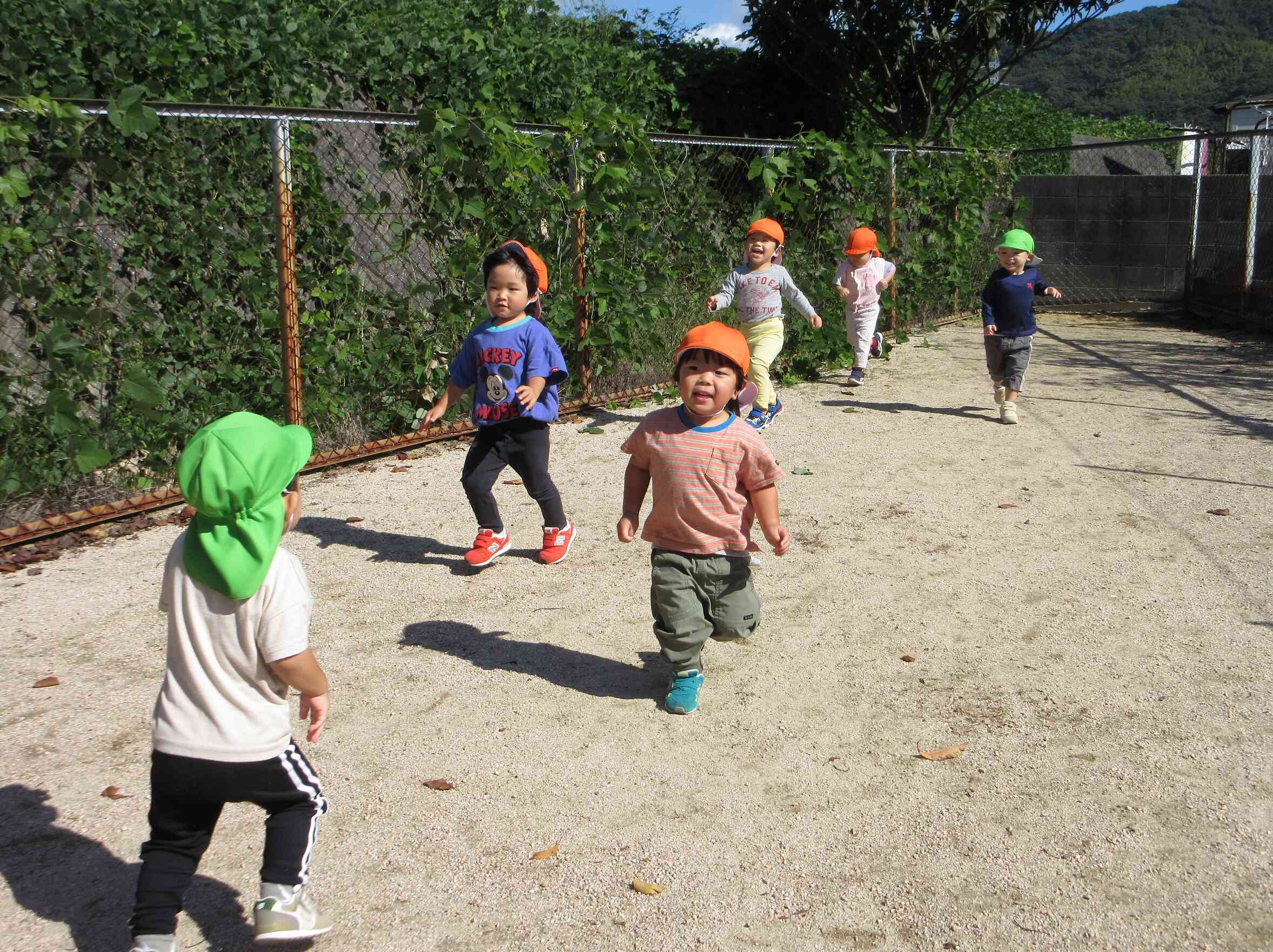 公園でおもいっきりあそんだよ