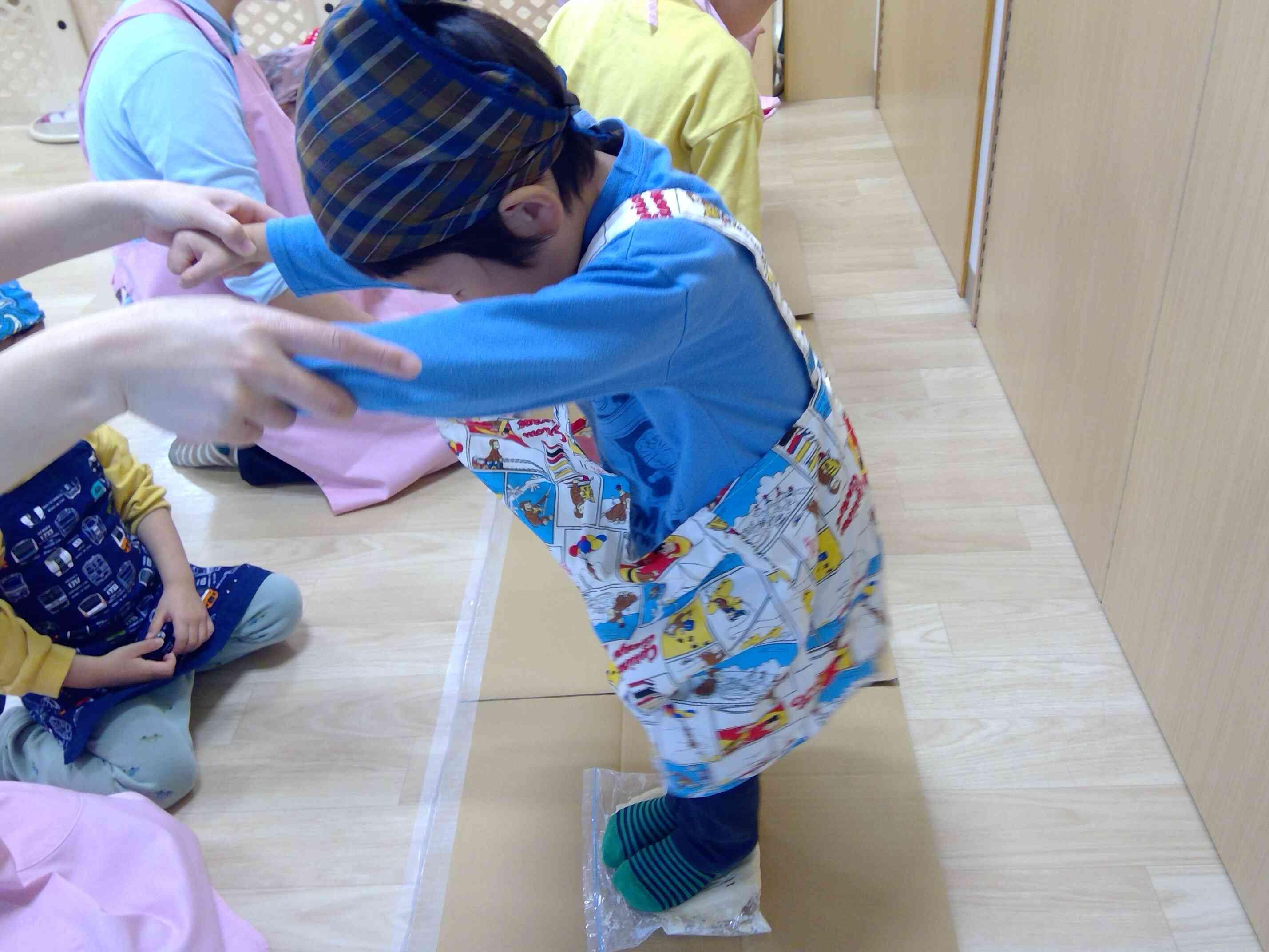 うどんつくり　ふみふみダンス